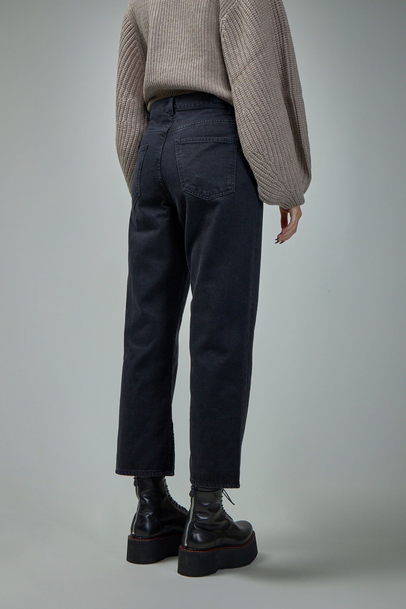 Wide Fit Pant