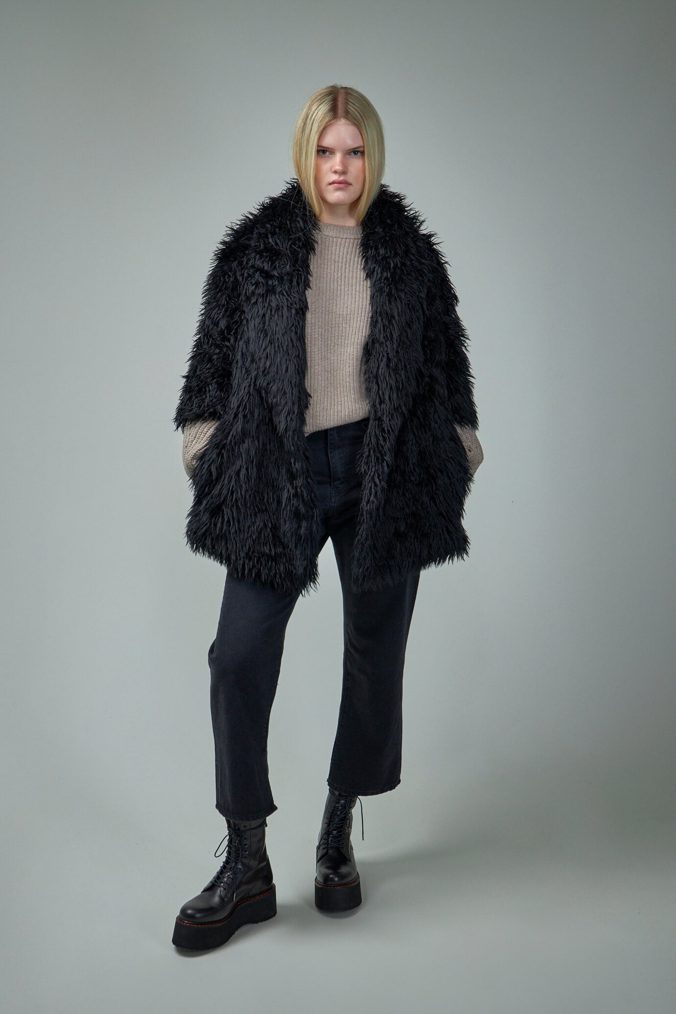 Wide Fit Pant