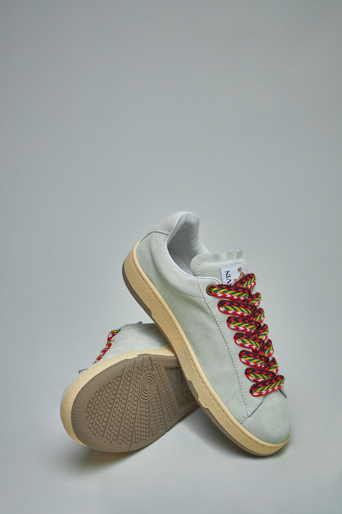 Lite Curb Low Top Sneakers