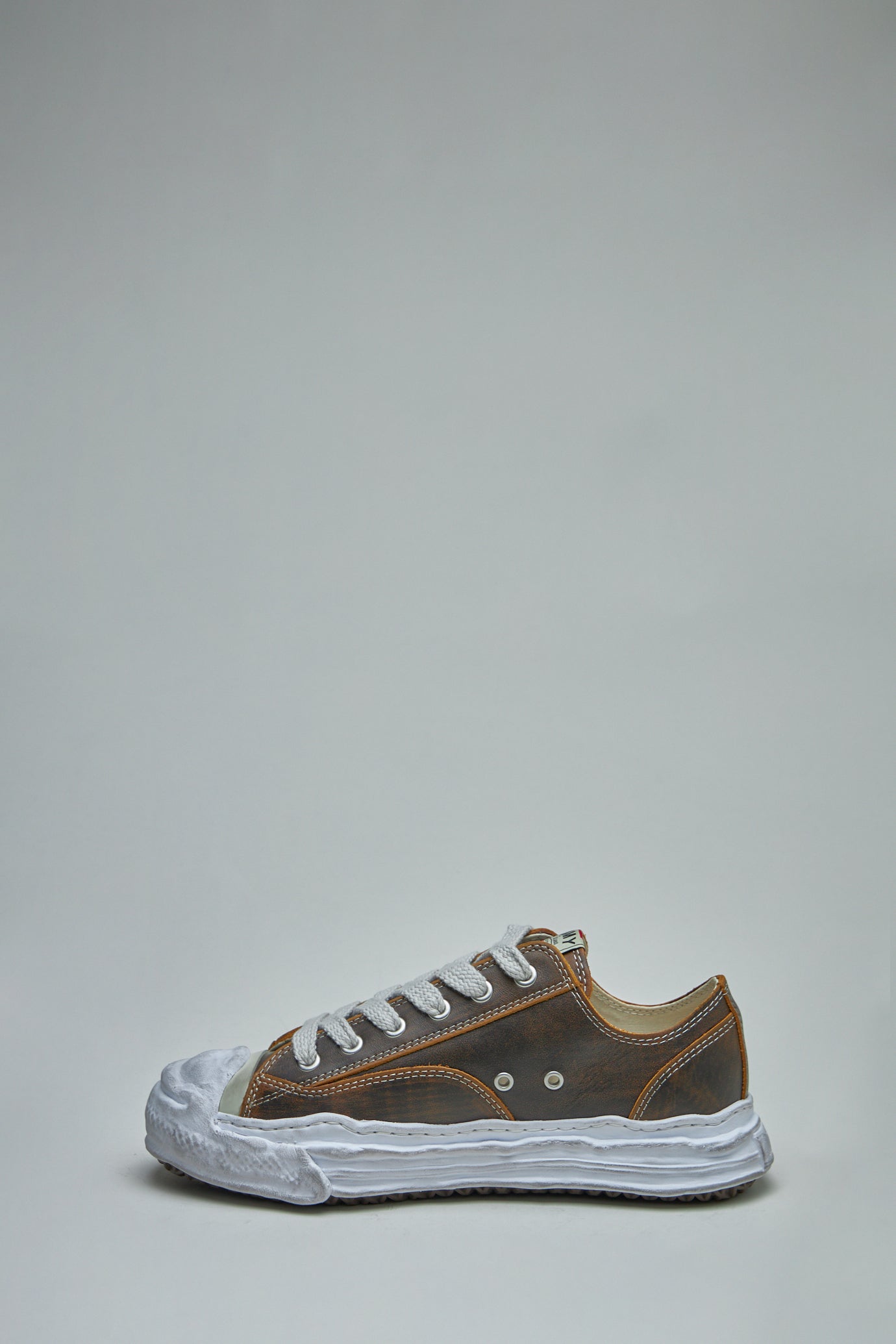Hank Low Vintage Leather