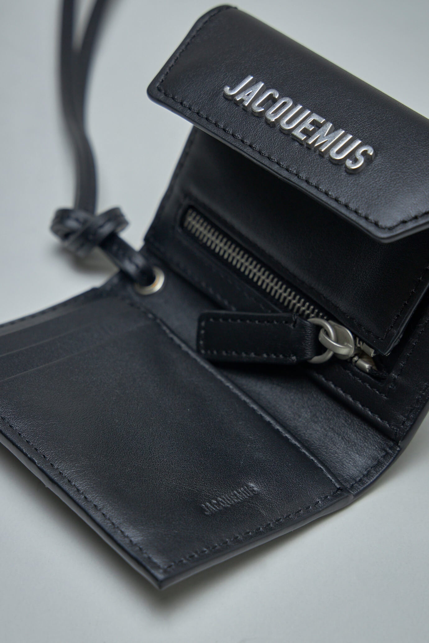 Le Porte Jacquemus