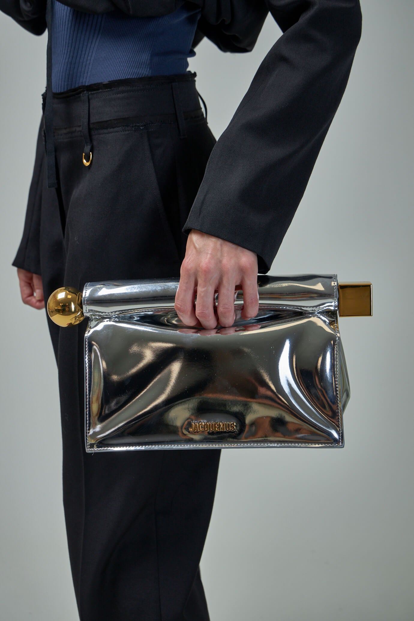 La Pochette Rond Carre