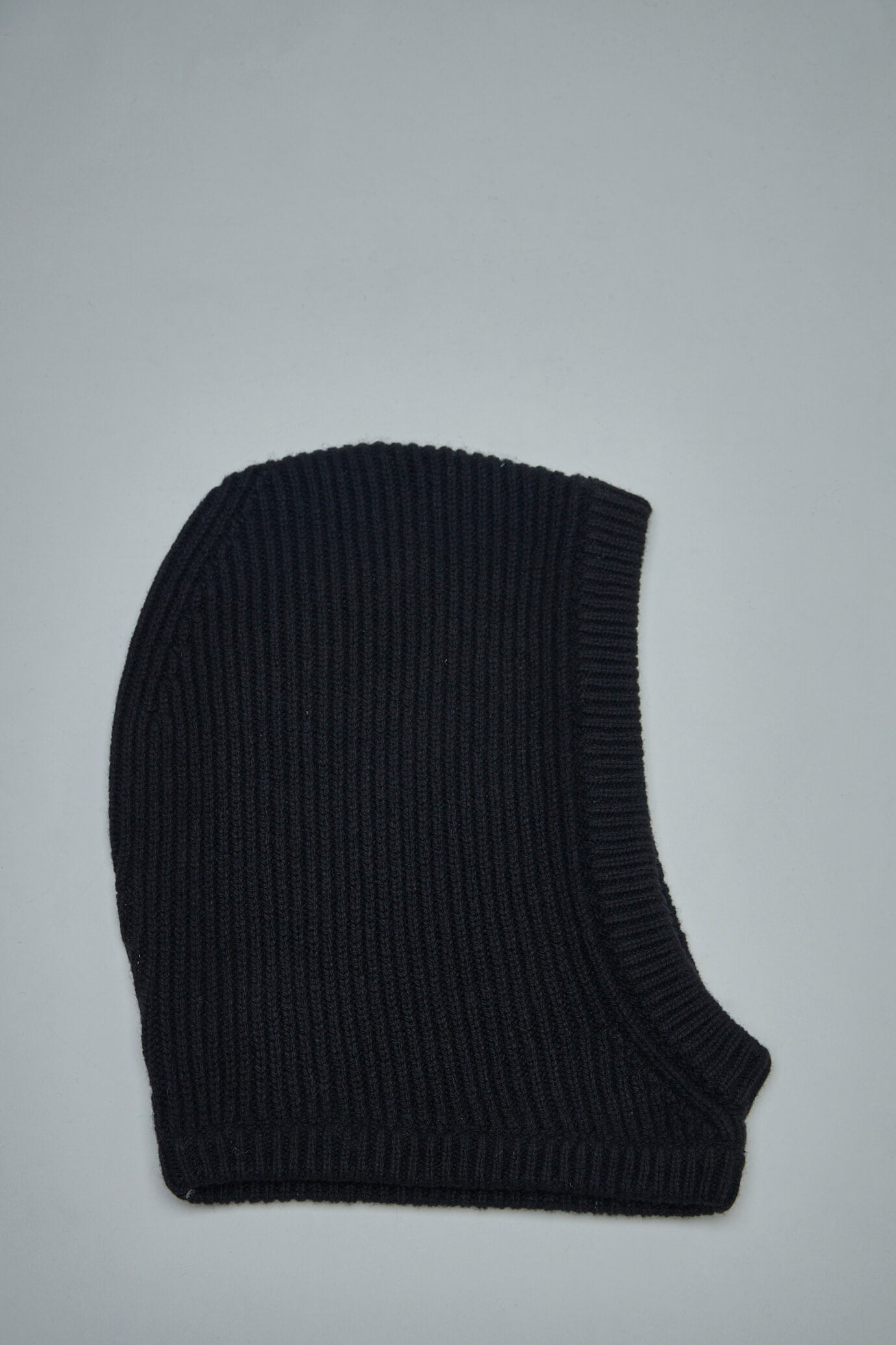 Knitted Cashmere Hood black