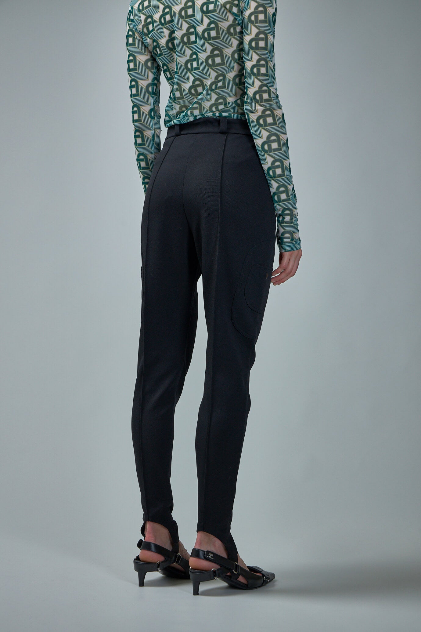 Tailored Legging