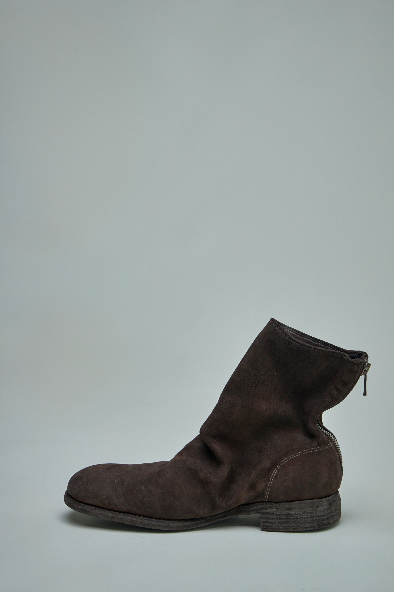 986X Baby Buffalo Reverse Back Zip Boot