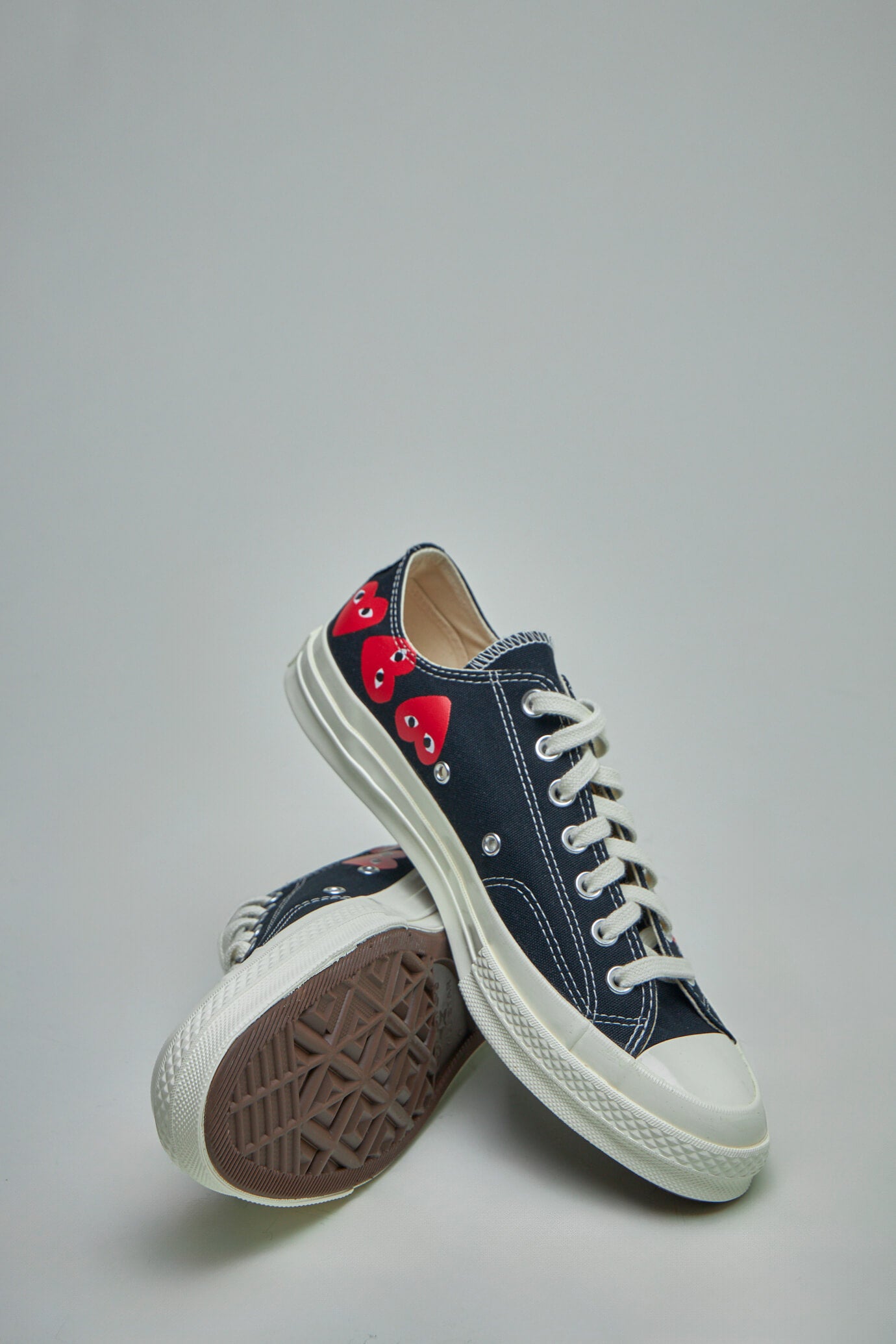 Multi Heart Low Top