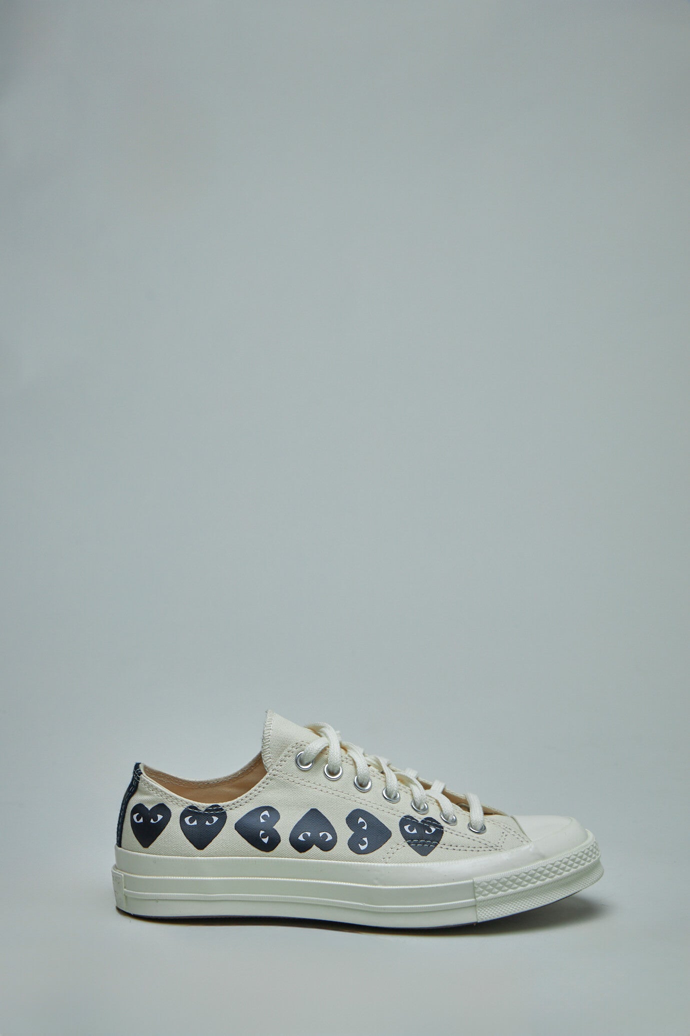 Multi Heart Low Top