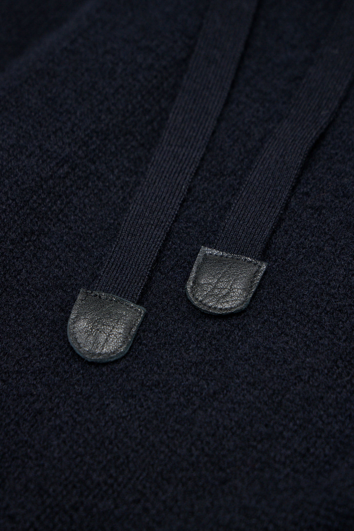 EV7WK02 Handmade Extended-Length Long Hooded Cardigan