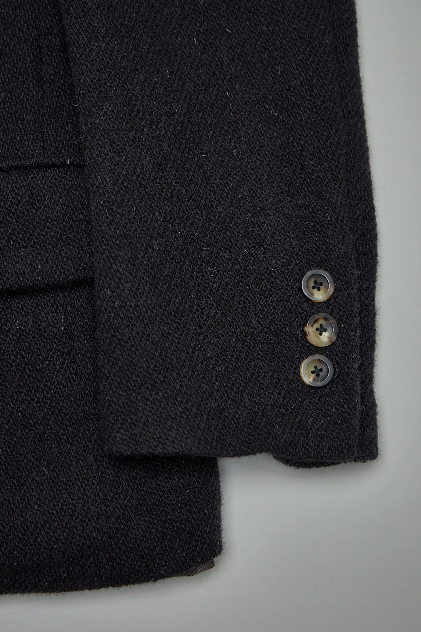 EV8J05 Handmade Extended Length Single-Breasted 3 Button Jacket