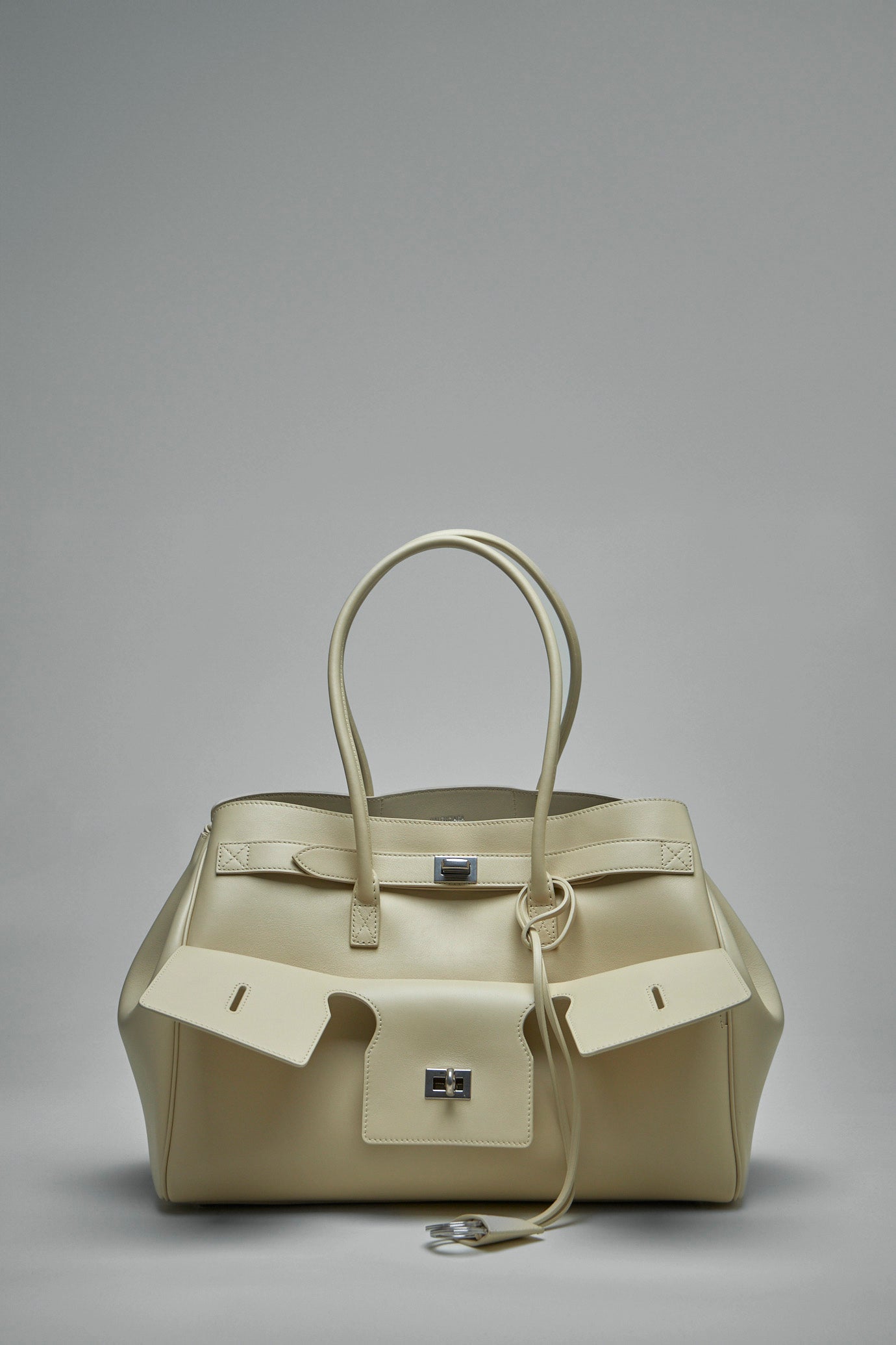 Bel Air Medium Carry All Bag