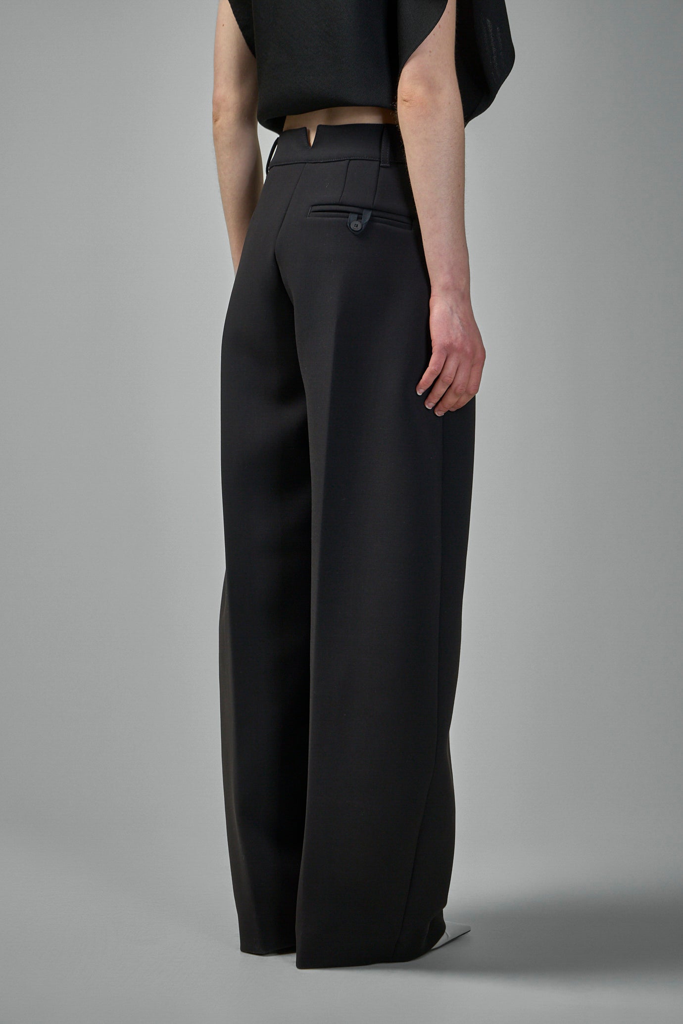 Le Pantalon Ovalo