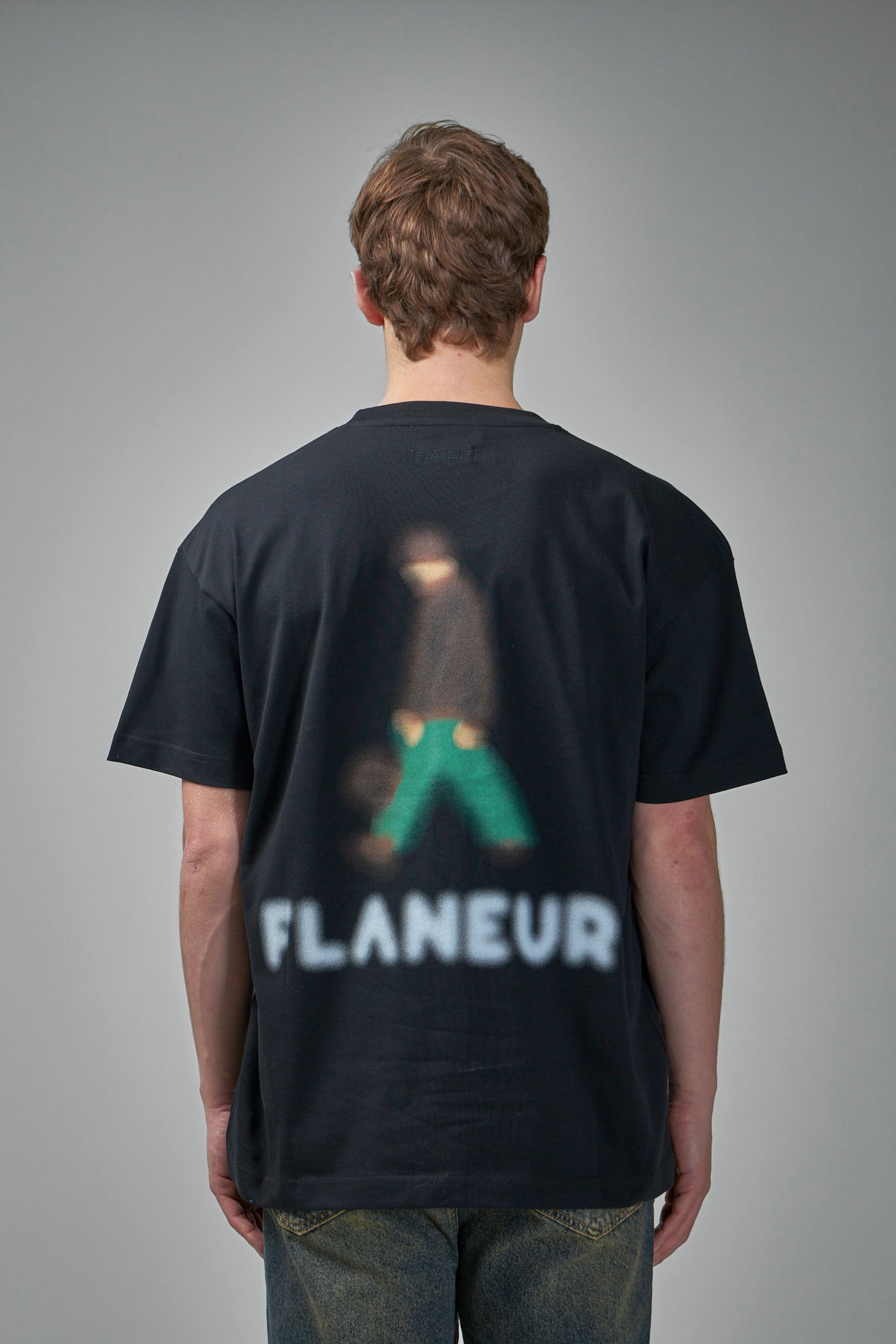 Verschwommenes Kinderwagen-T-Shirt