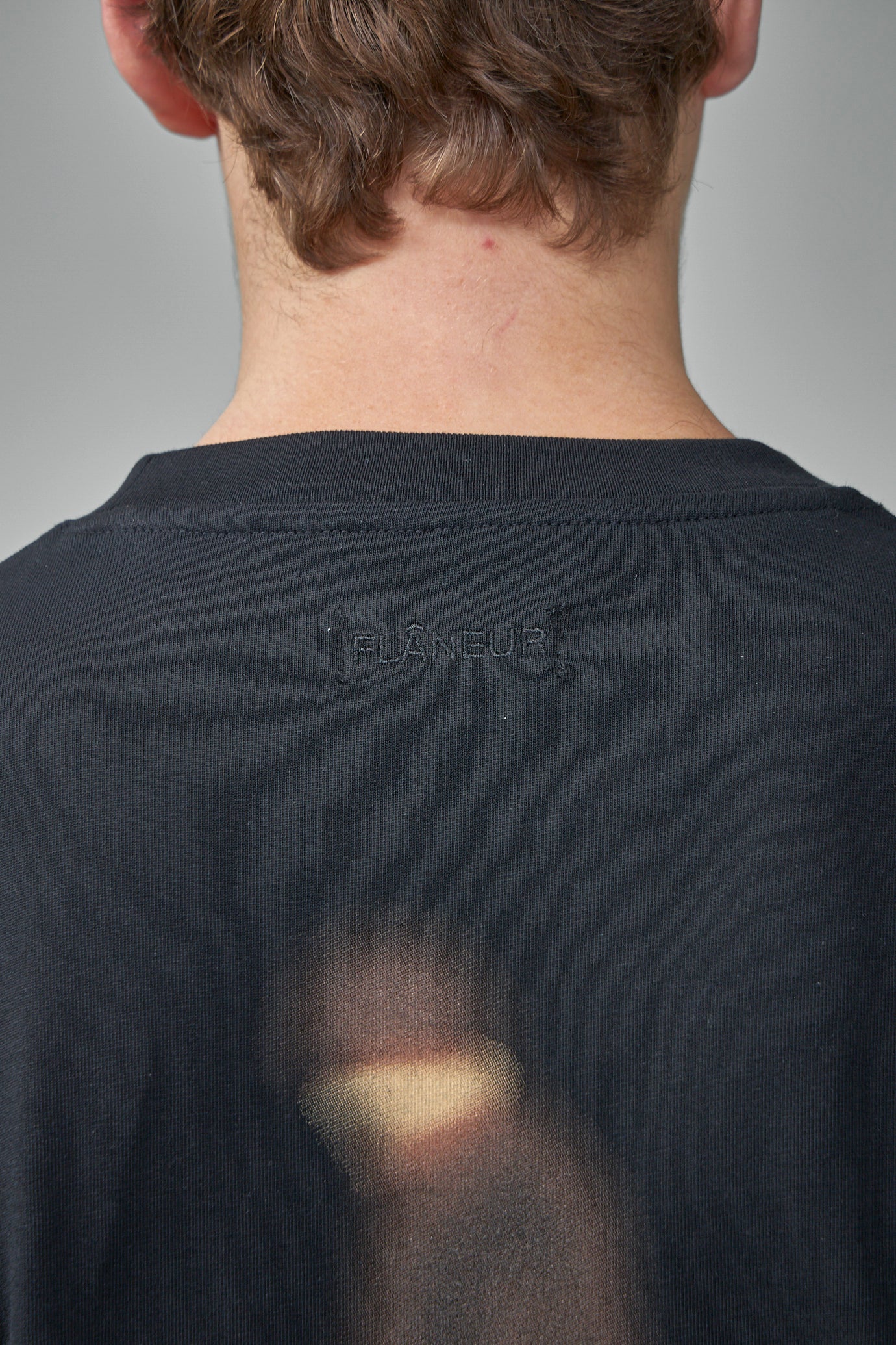 Verschwommenes Kinderwagen-T-Shirt