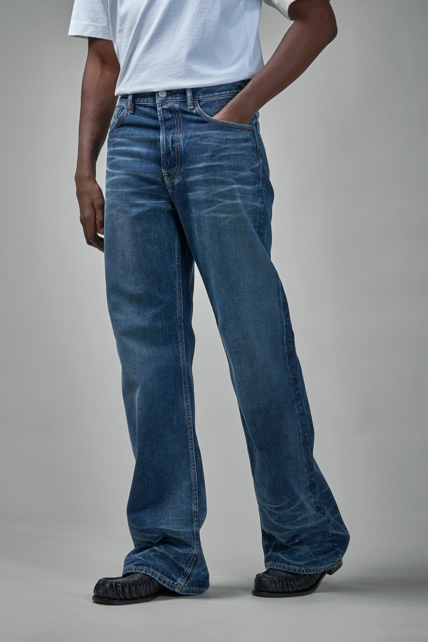 Loose Fit Jeans 2021