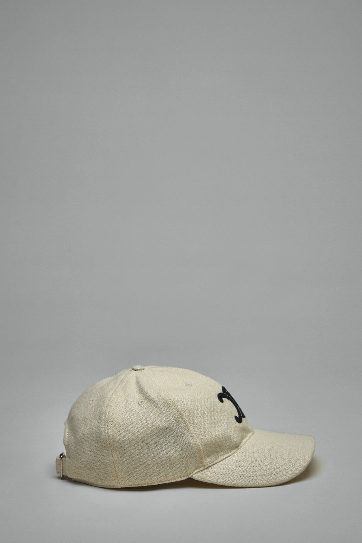 AA049350Q.01OW Baseballmütze Triomphe off white 01OW