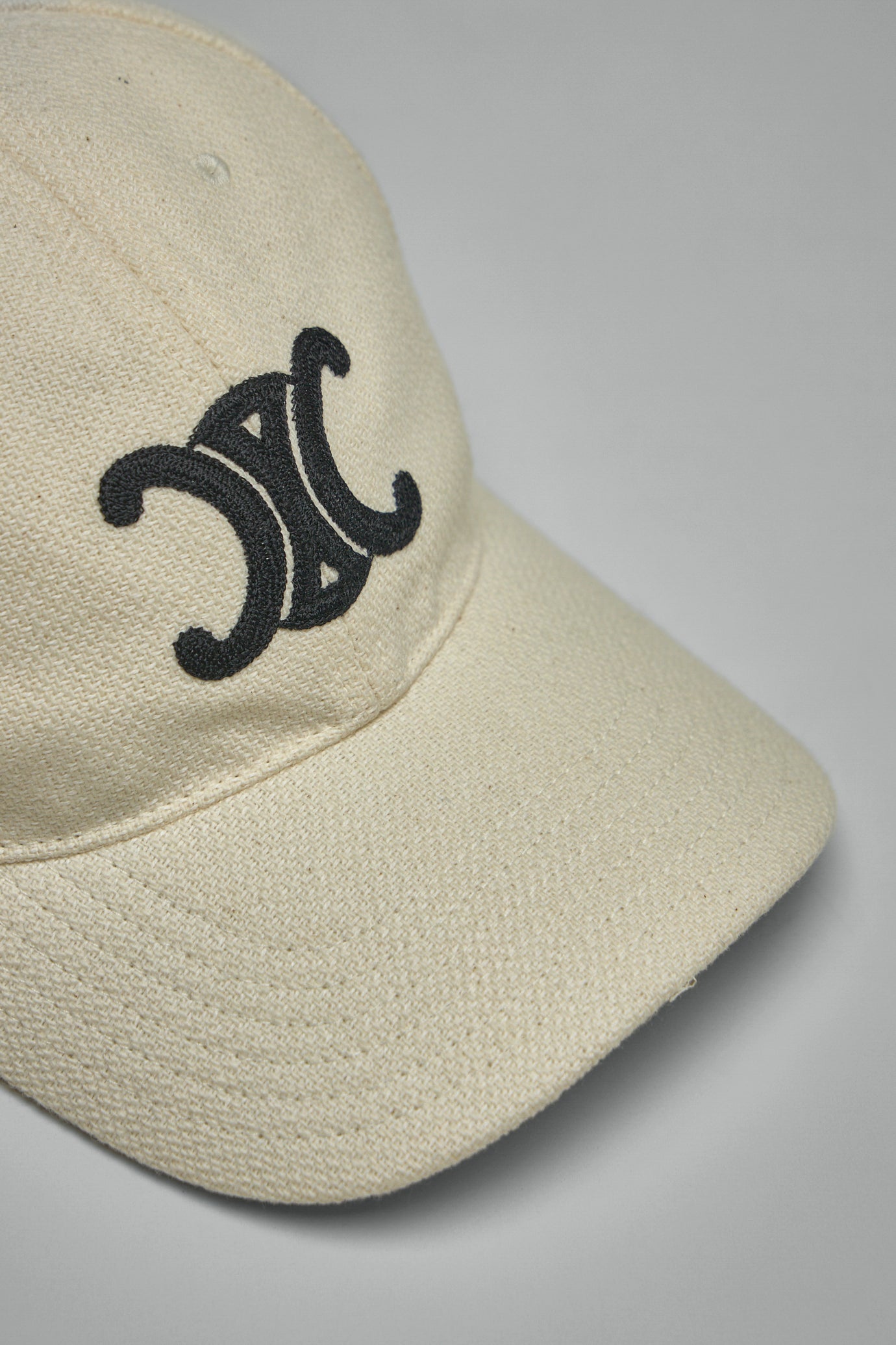 AA049350Q.01OW Baseballmütze Triomphe off white 01OW