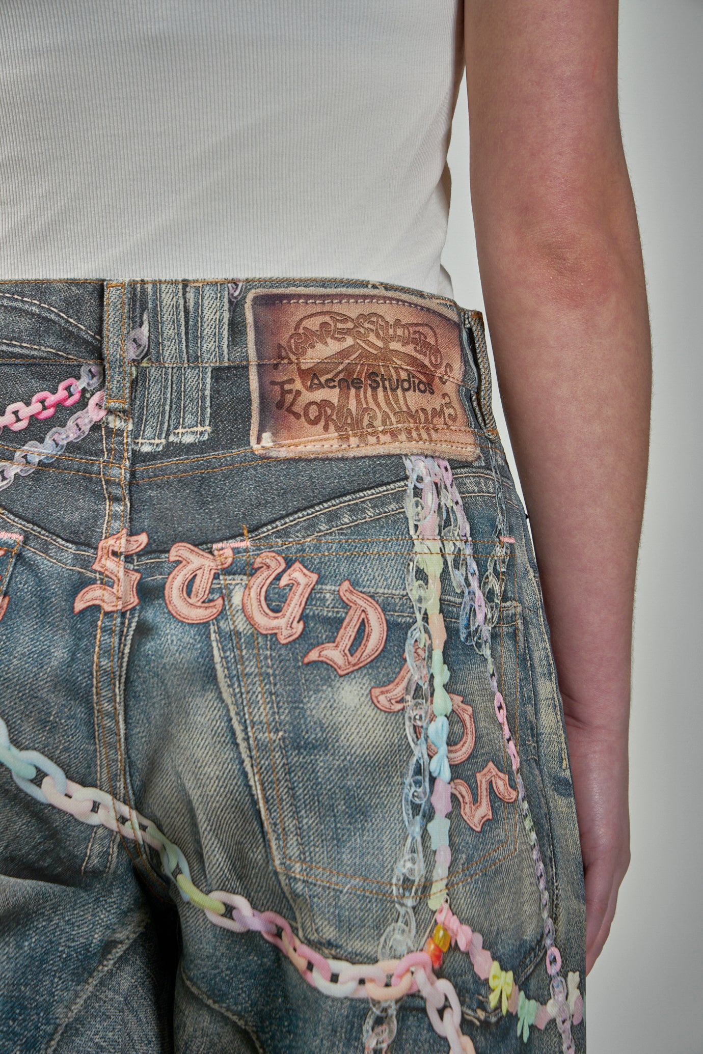 Baggy Fit Jeans - 1981