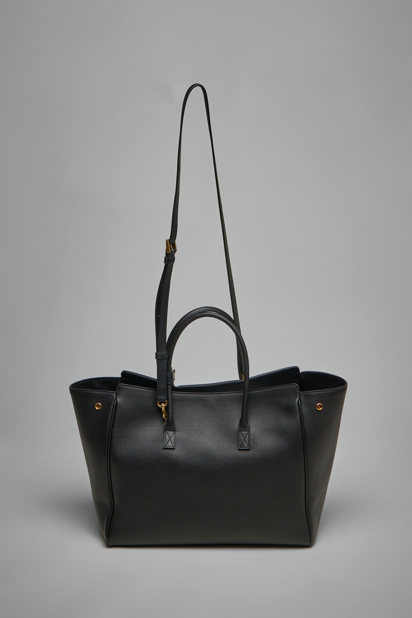 Hampton Small Carry All Bag