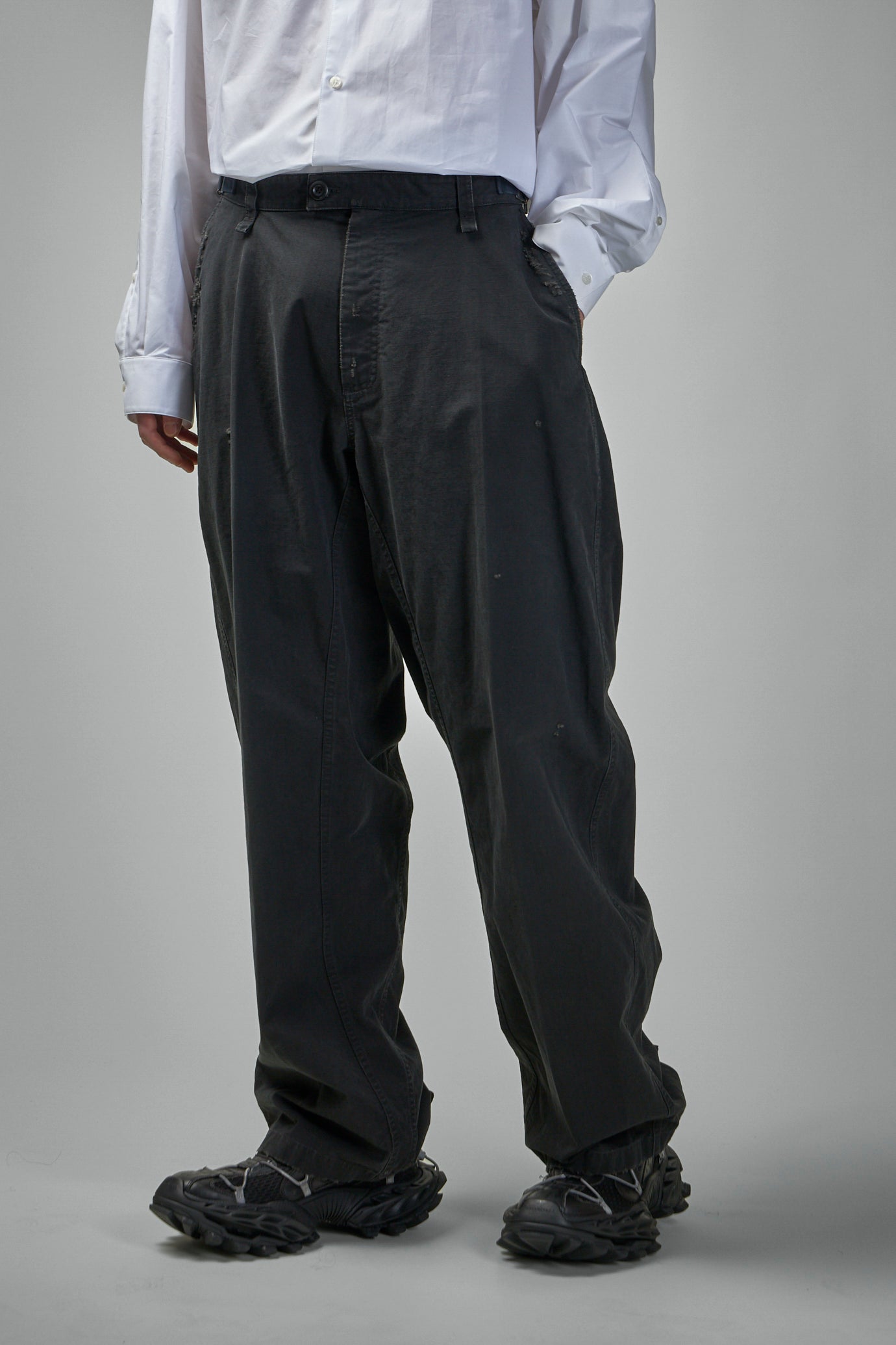 Minimal Cargo Pants