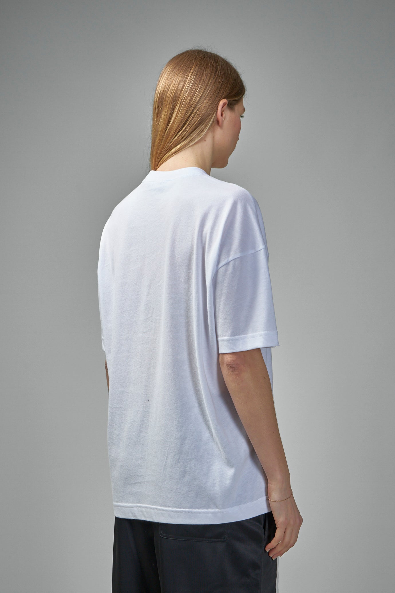 252314-100 T-Shirt We Should Kiss weiß 100