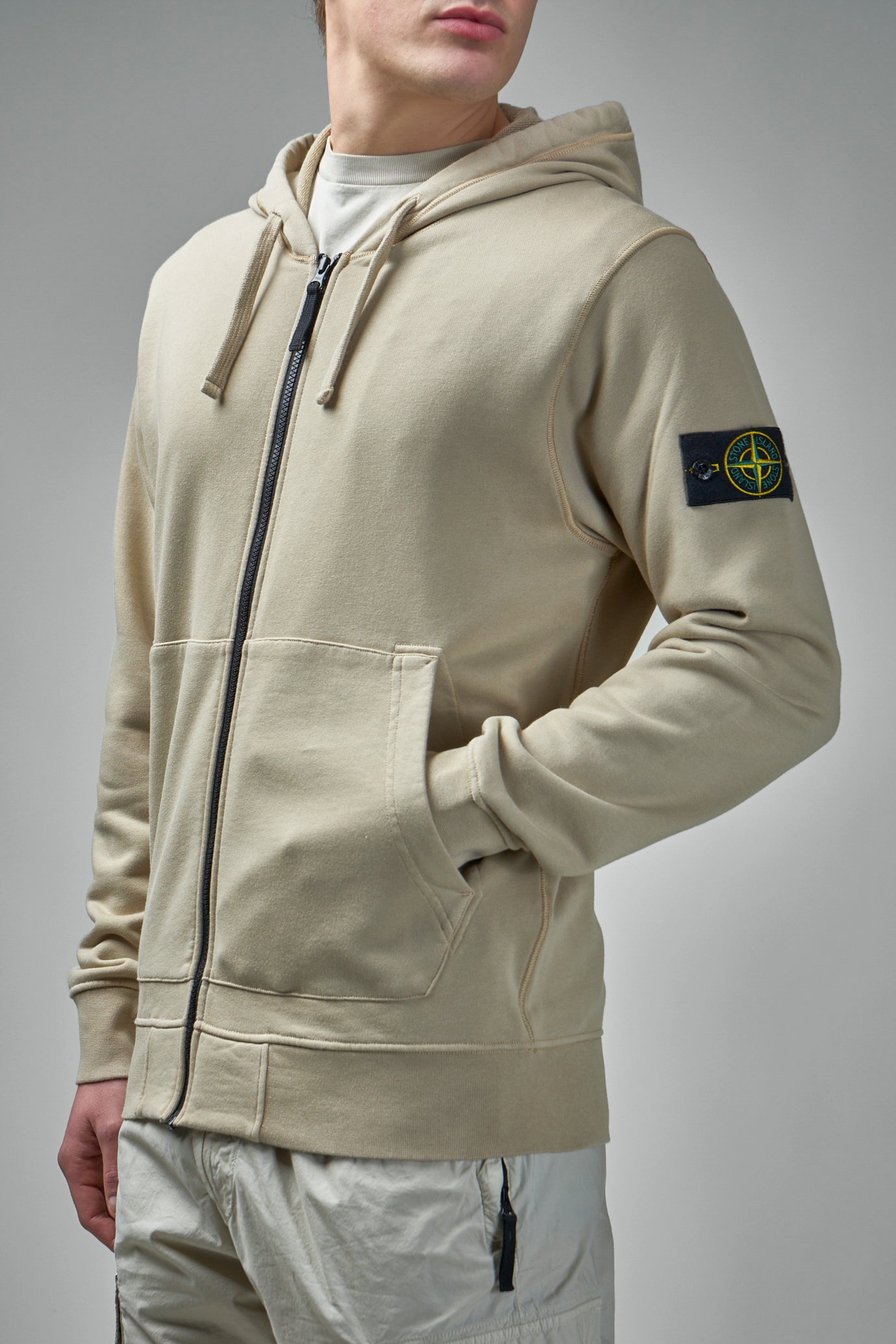 Kapuzenpullover mit Reißverschluss und Kompass
