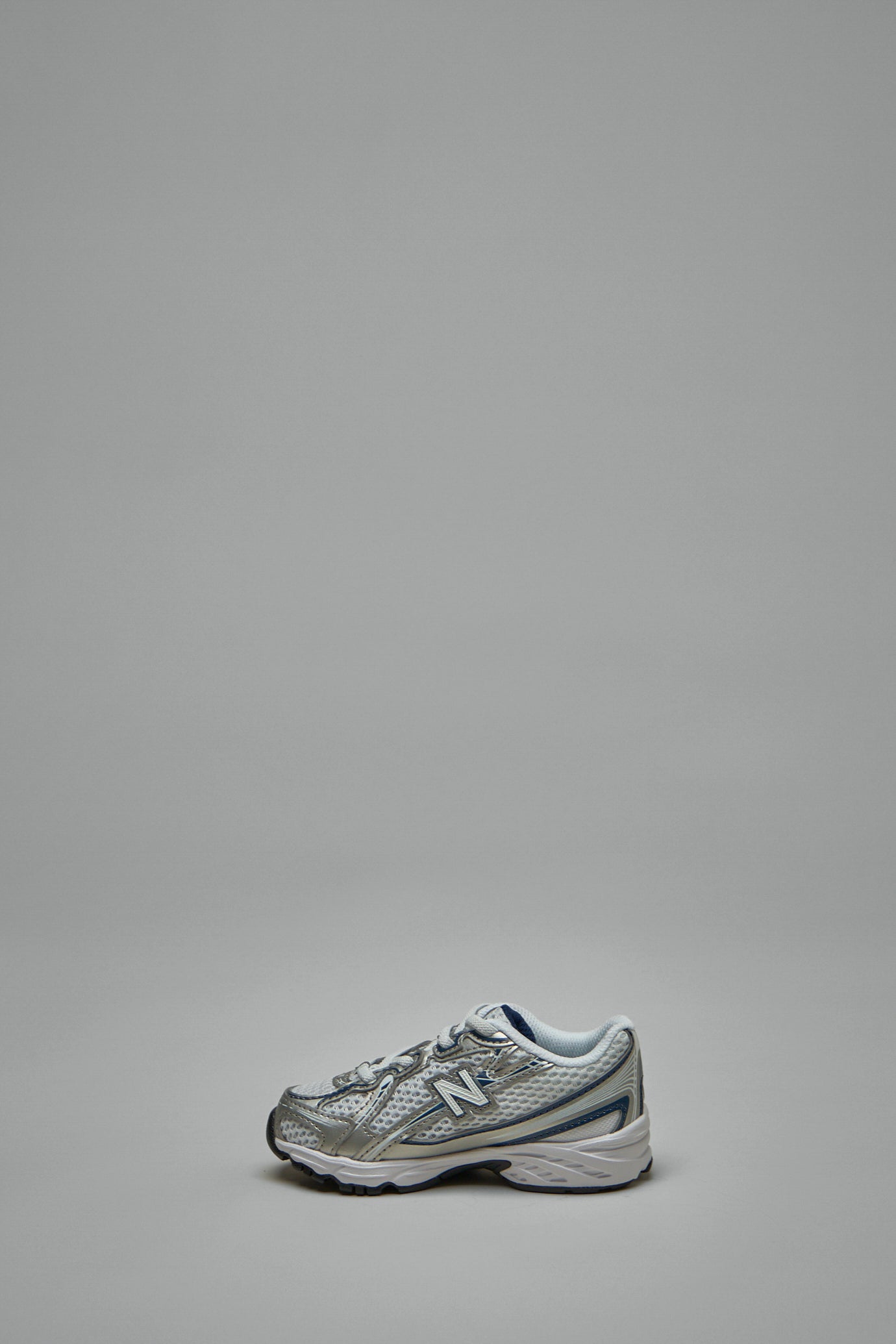 740v1