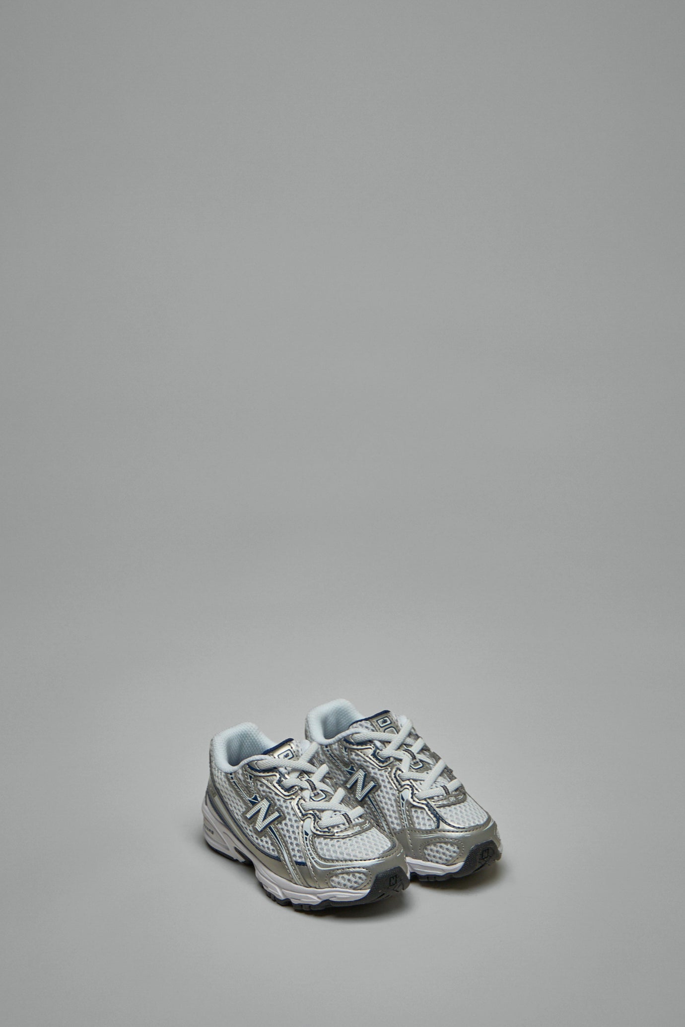 740v1