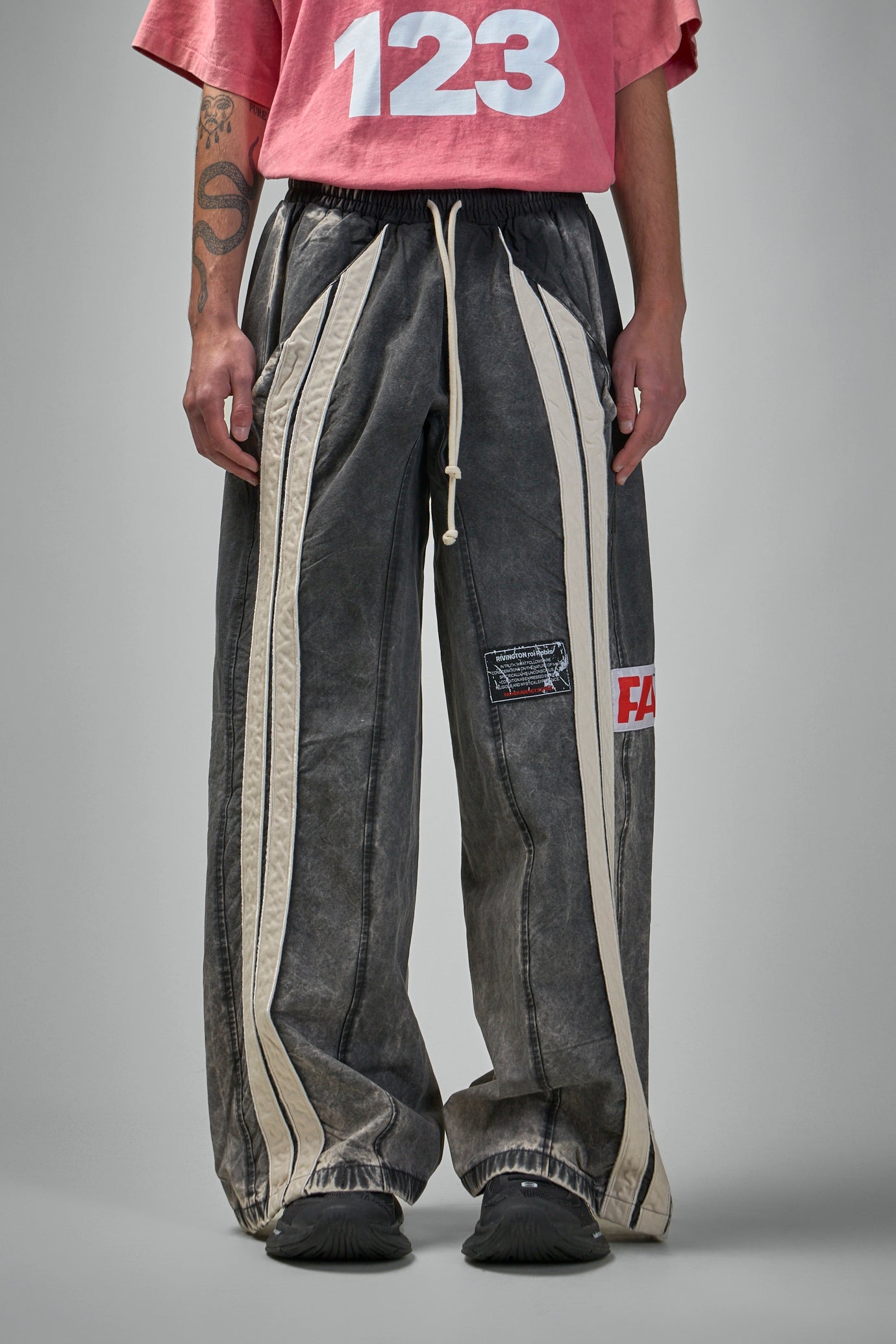 Trappist Penta Pant - washed black