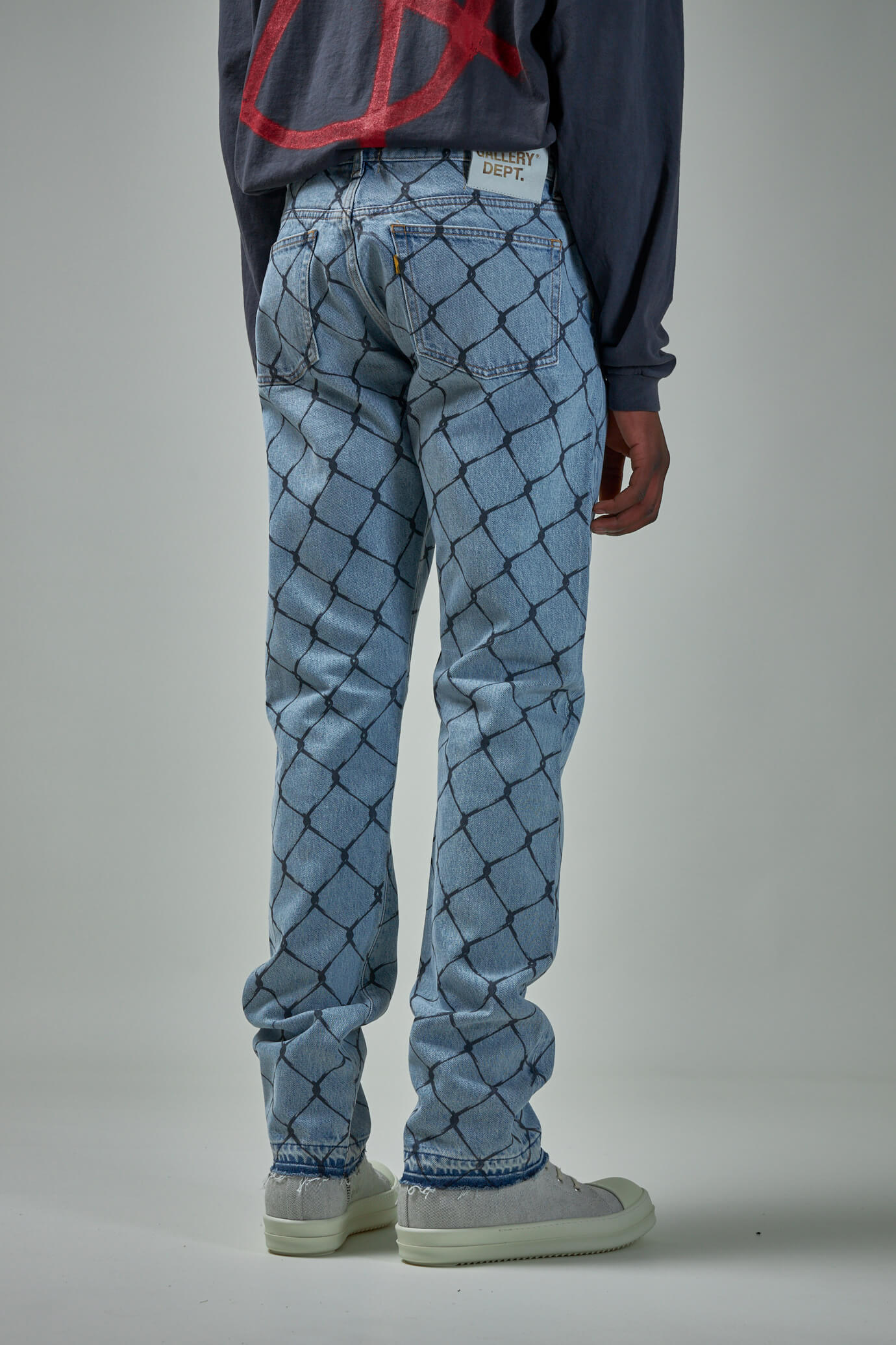 Cage 5001, indigo blue