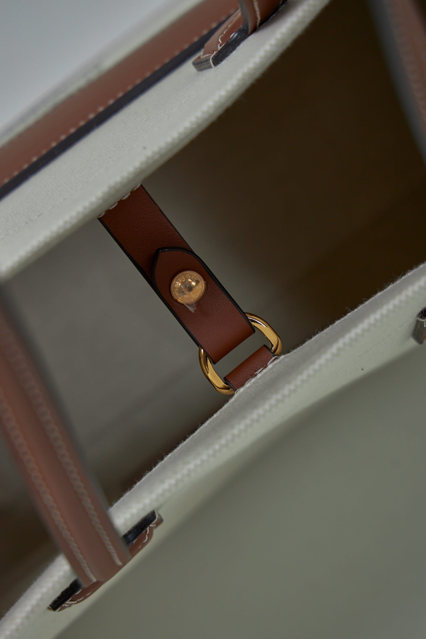 SM Pocket, nat tan