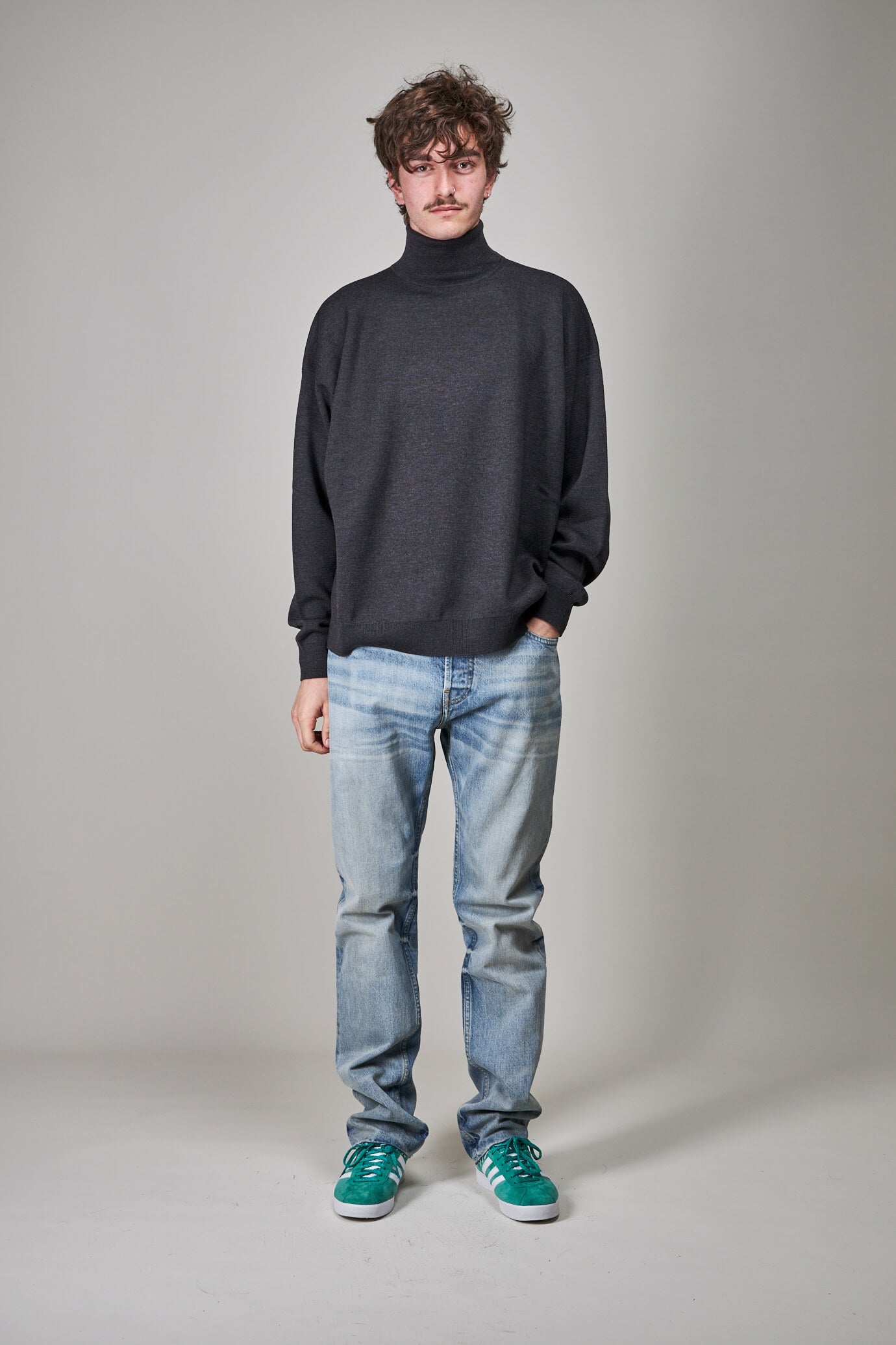 Eternal Lt. Wt. Merino Turtleneck, black