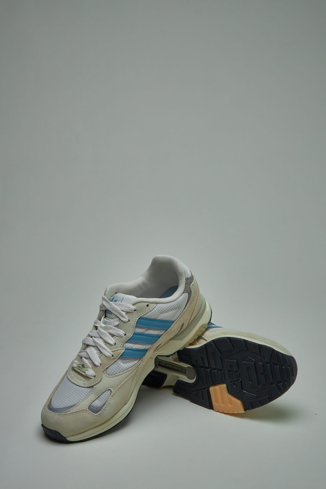 Torsion Super