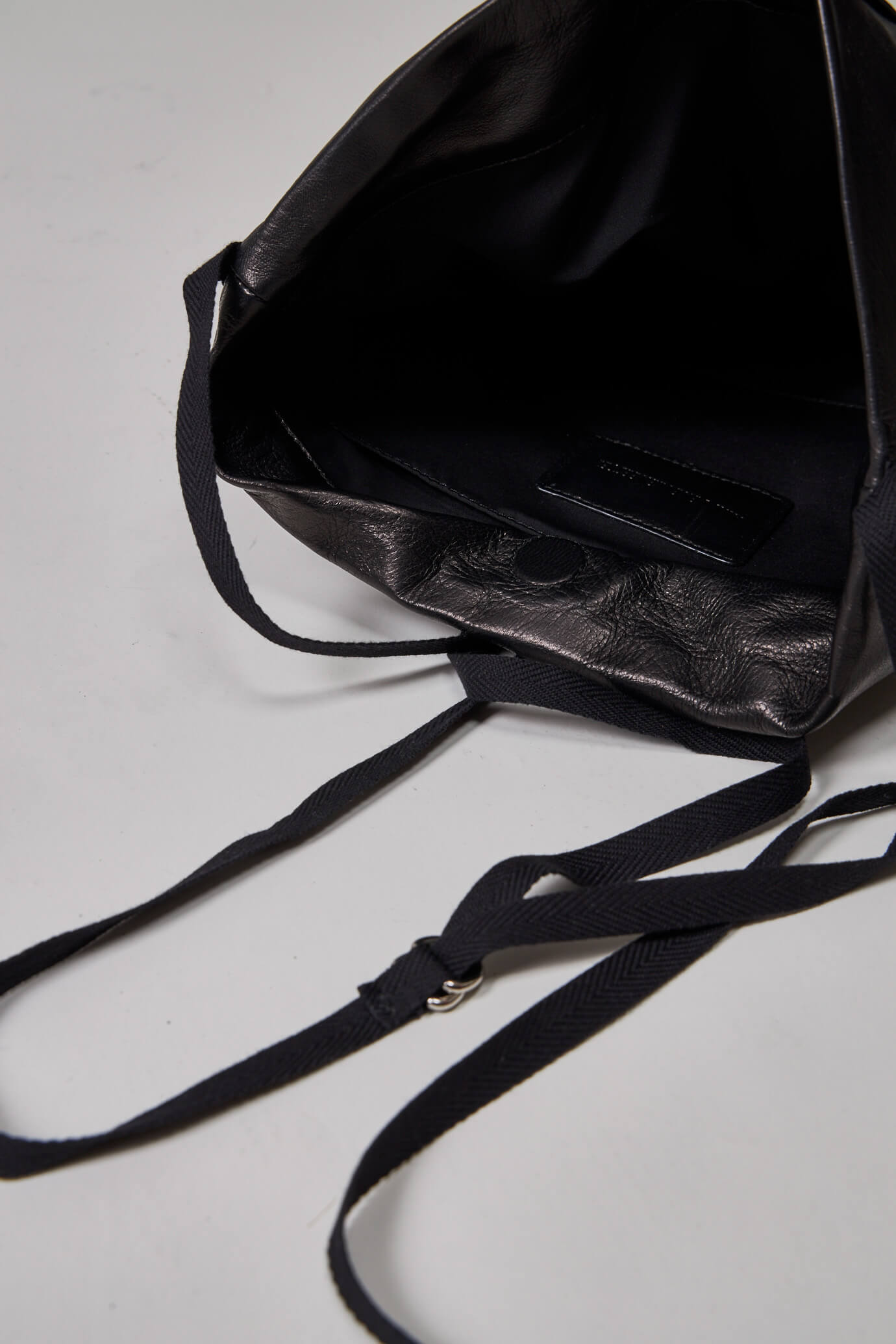 Myra Right Hand side Pocket Bag, black