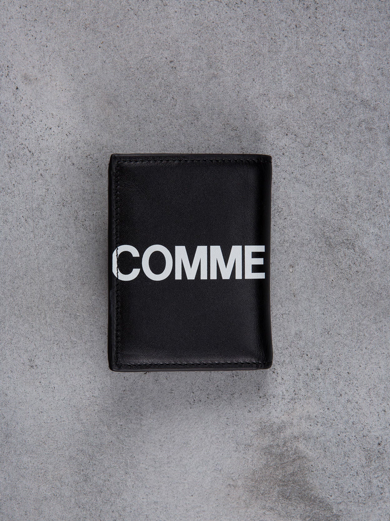 Comme des Garçons wallets Wallet Huge Logo black – LABELS