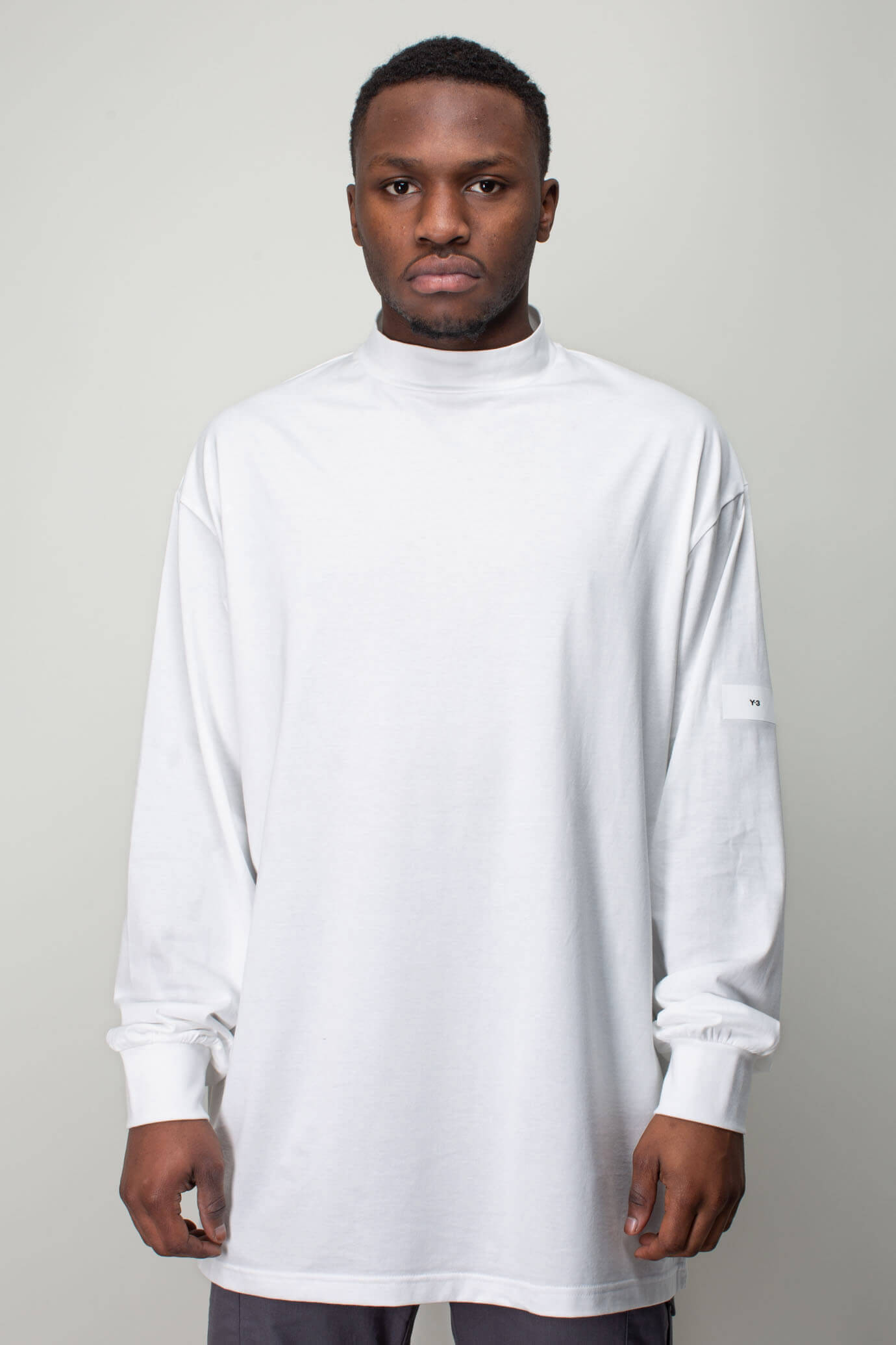 Build Your Brand Men's Organic Cotton Round Neck T-Shirt - Streetwear Basic Tee