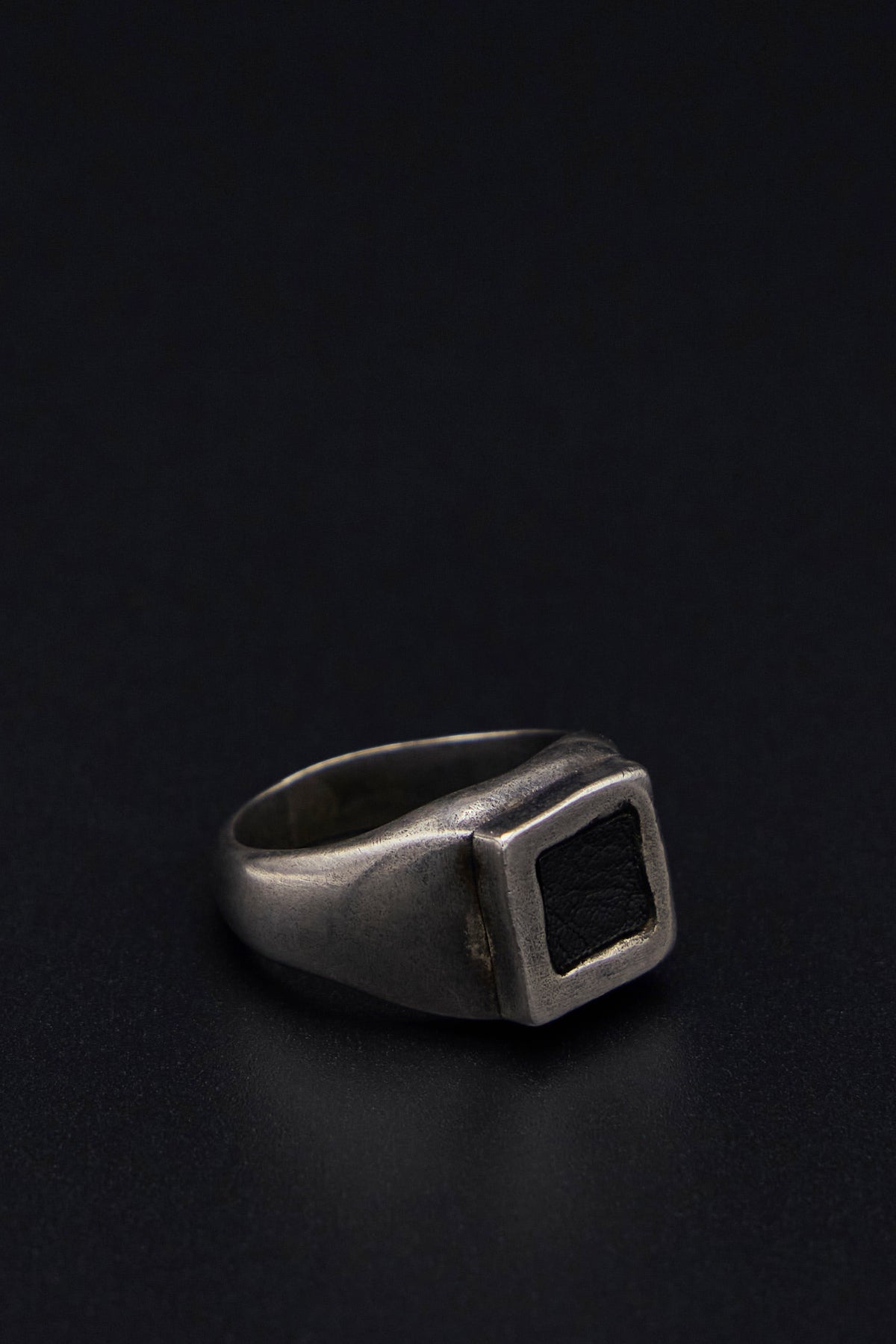 Silver Ring w/ Kangaroo Leather 925