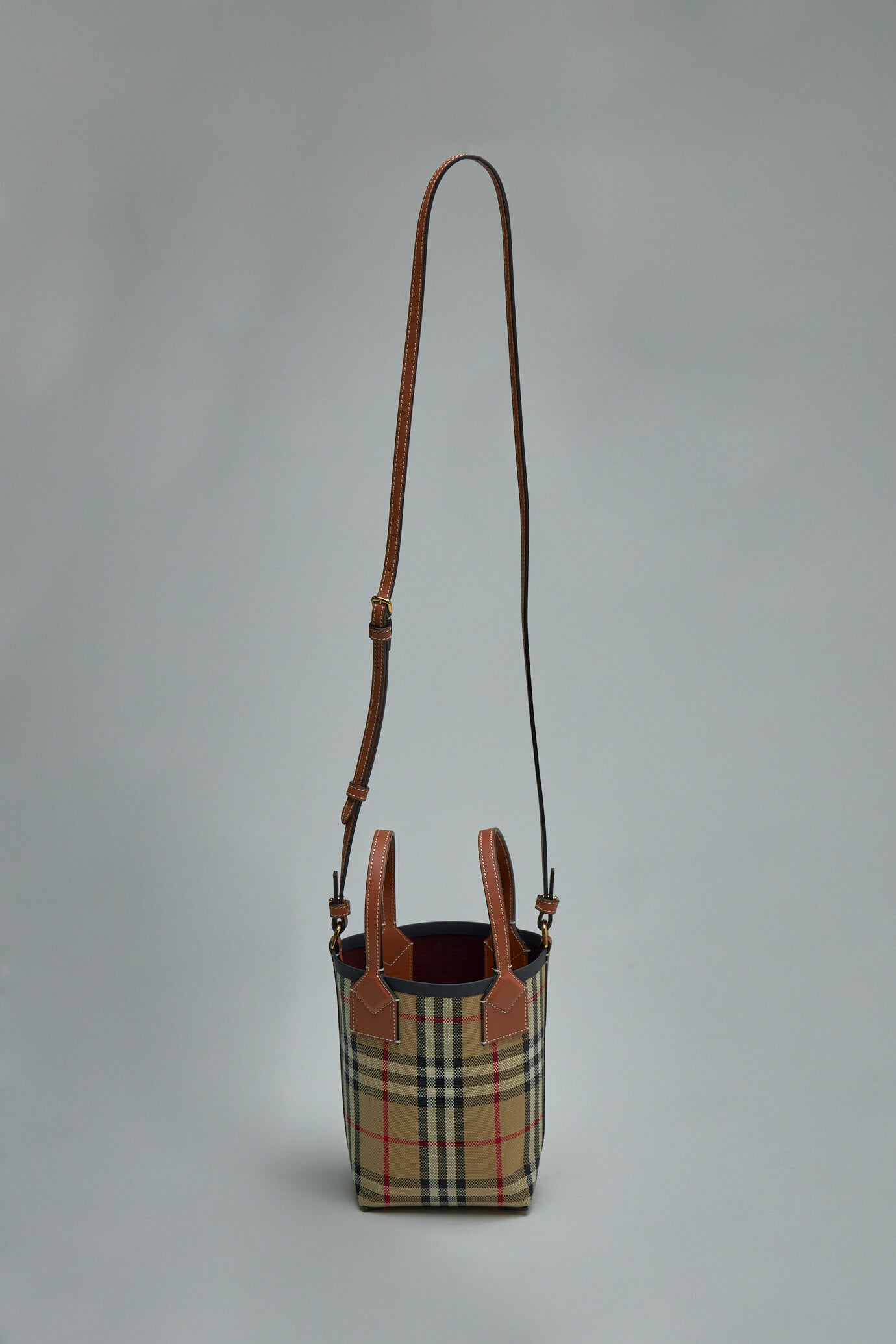 Burberry mini bucket online bag