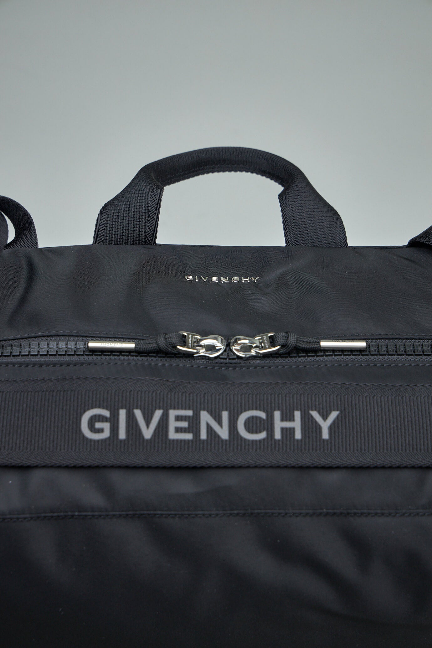 Givenchy black best sale pandora bag