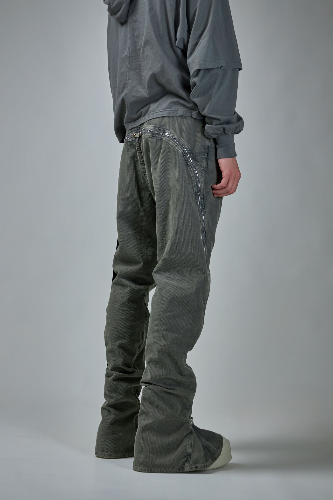 24時間限定クーポンで Rick owens bolan banana denim 31 M - パンツ