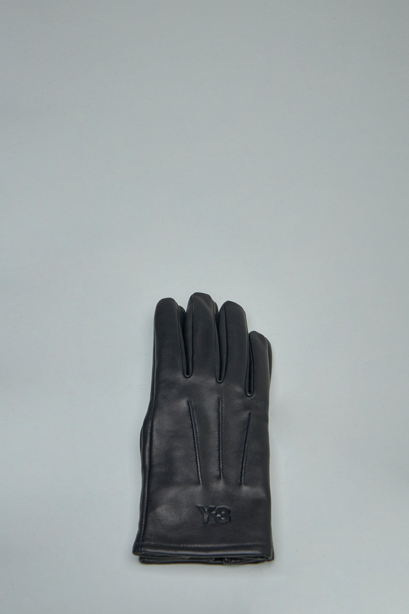 Y-3 logo-embossed anti-slip Gloves - Farfetch