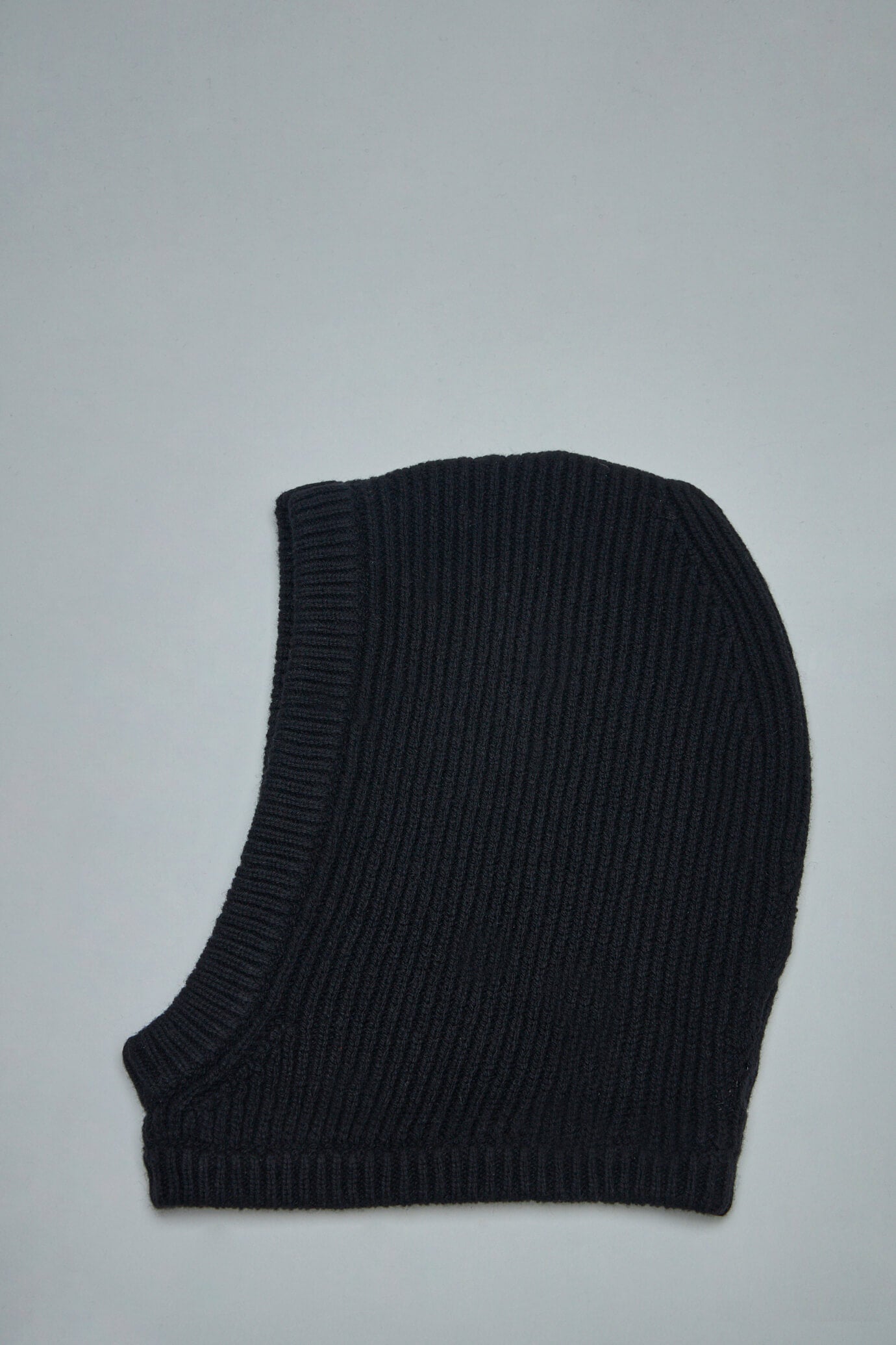 Knitted Cashmere Hood black