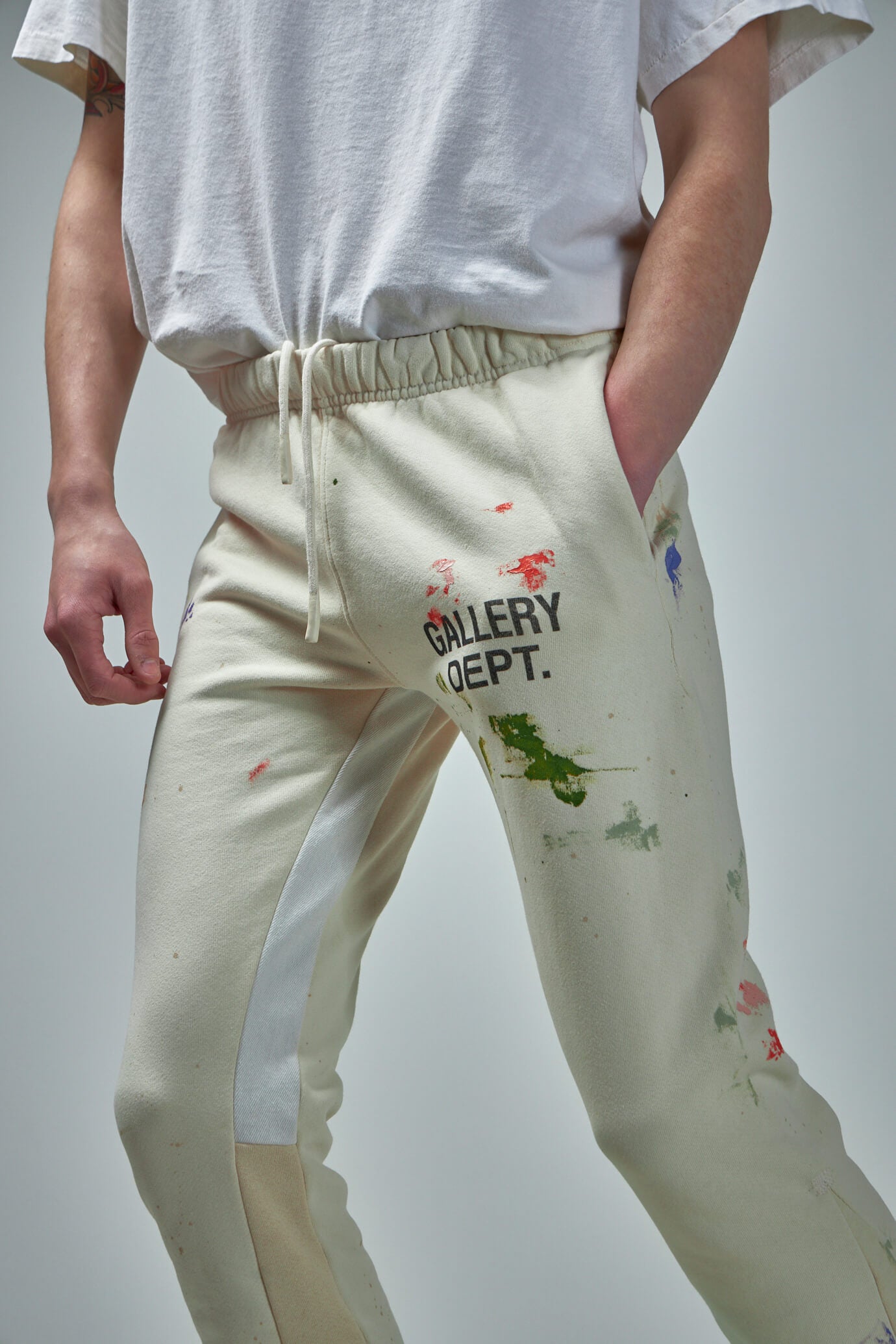 Gallery Dept. GD Logo Flare Sweatpants – LABELS