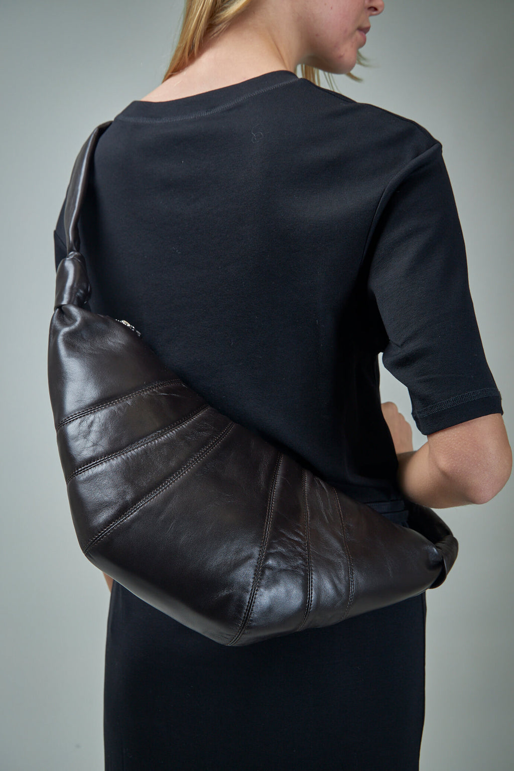 Mittlere Croissant-Tasche