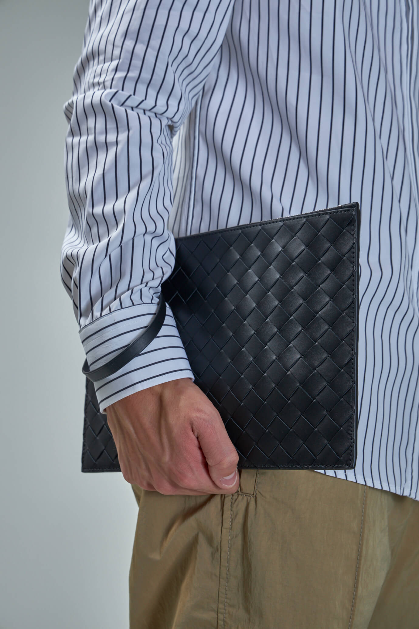 Bottega veneta discount mens clutch bag