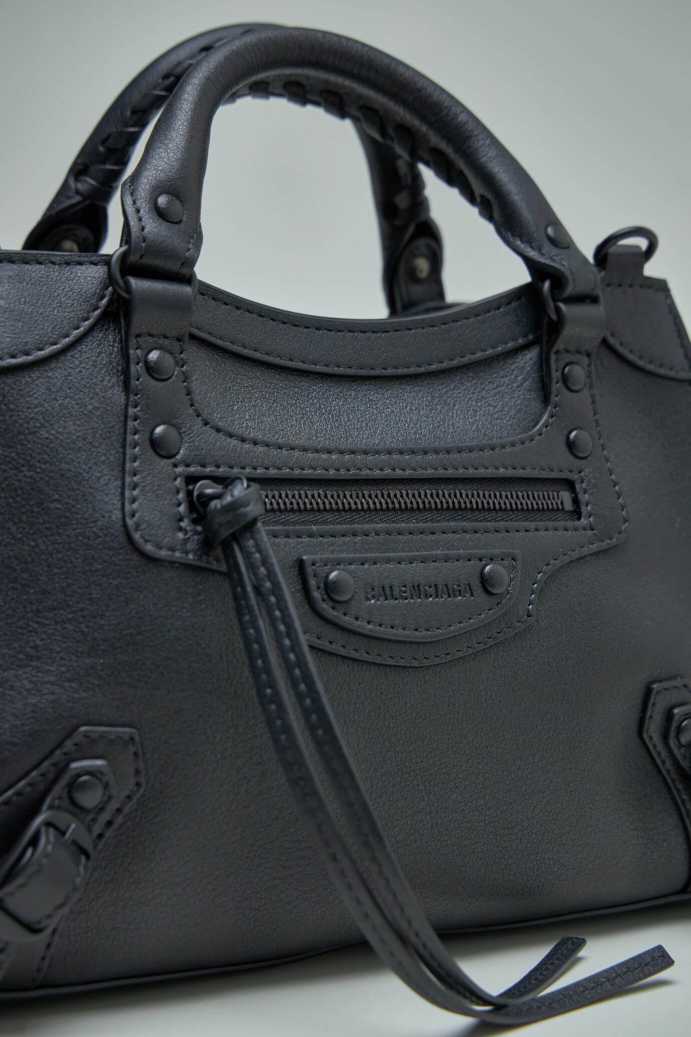 Women's Neo Classic Xs Handbag in Dark Grey