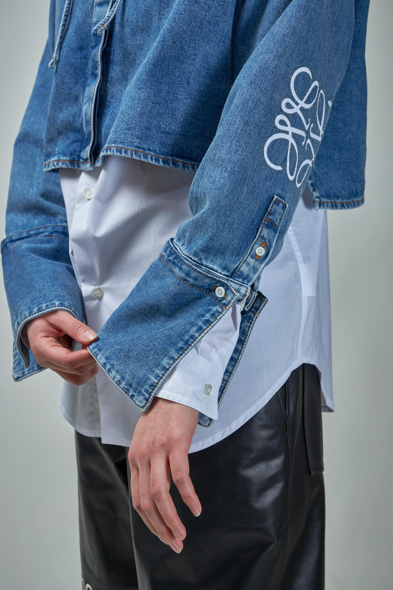 Cropped Hooded Shirt Jeans