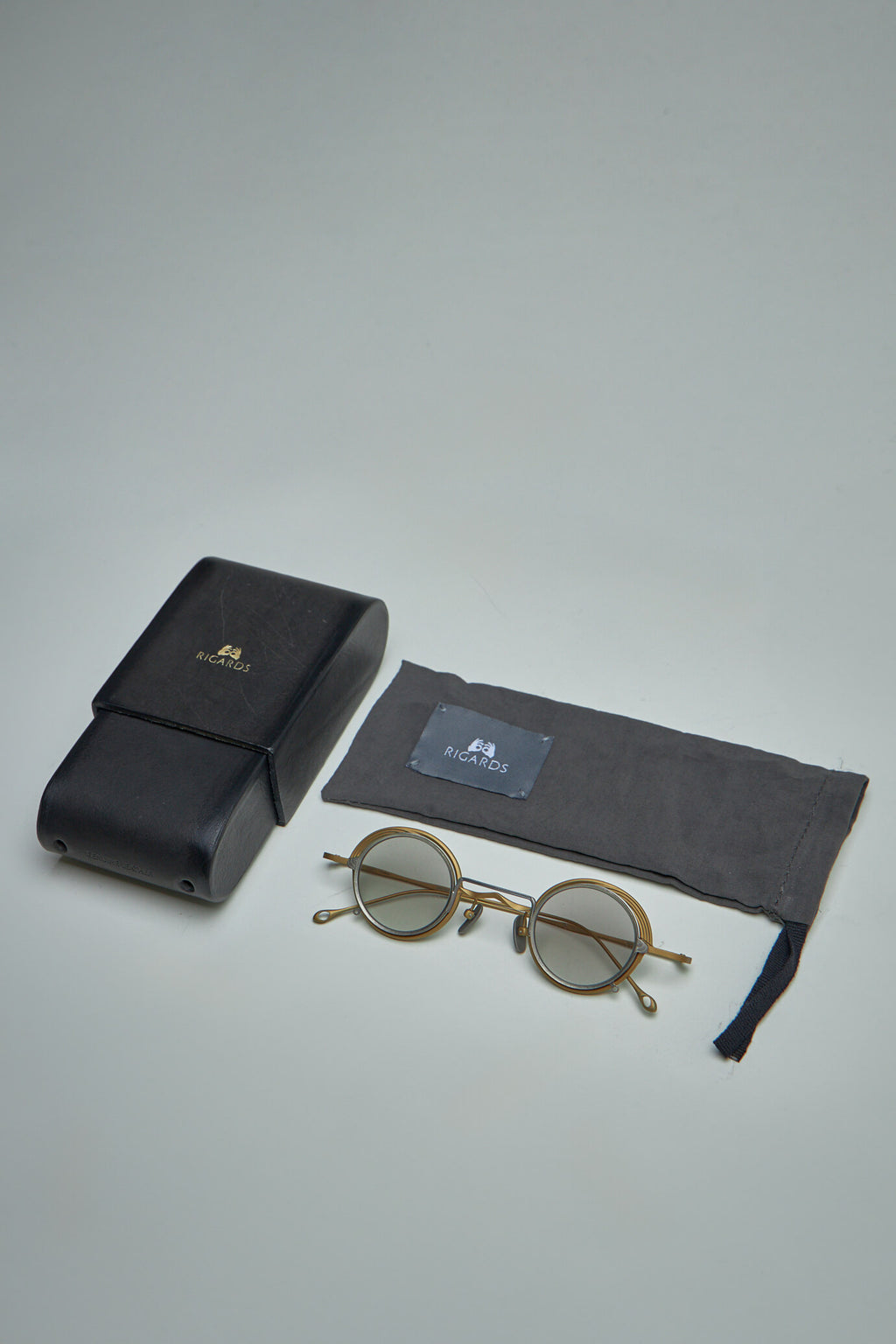 Clip-On-Sonnenbrille aus Titan