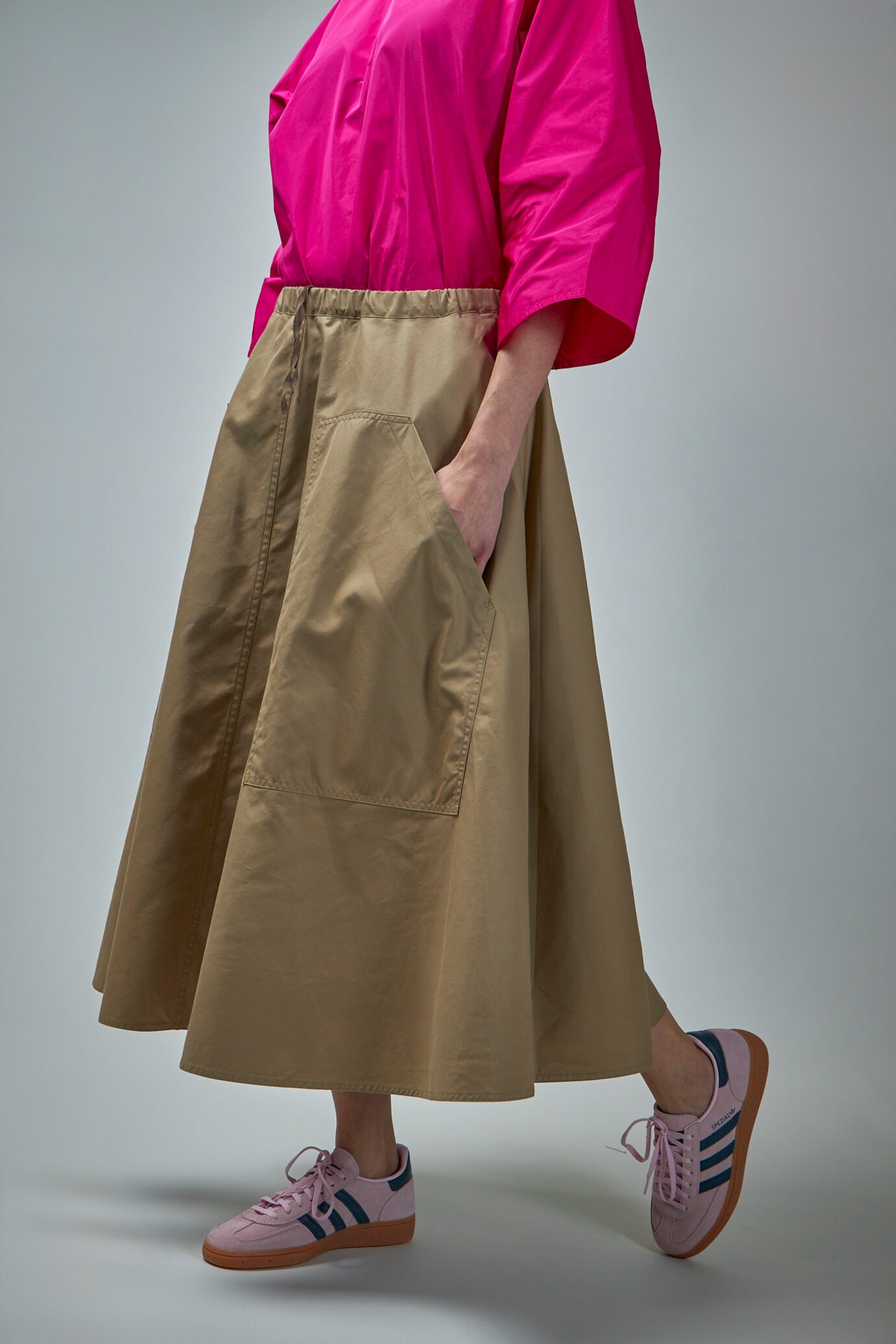 Scout Cris Wide Midi Skirt With Big Patched Pockets