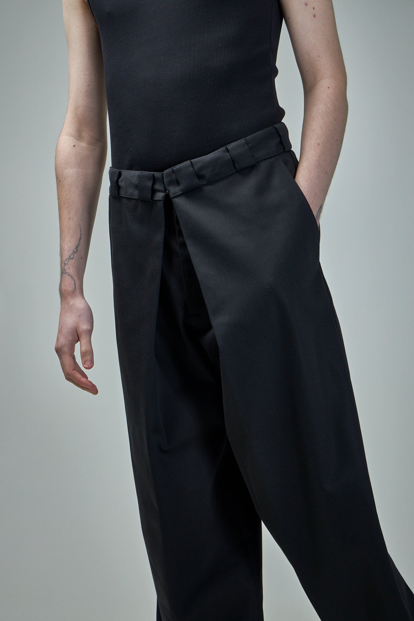Pleated Extra Large Chino