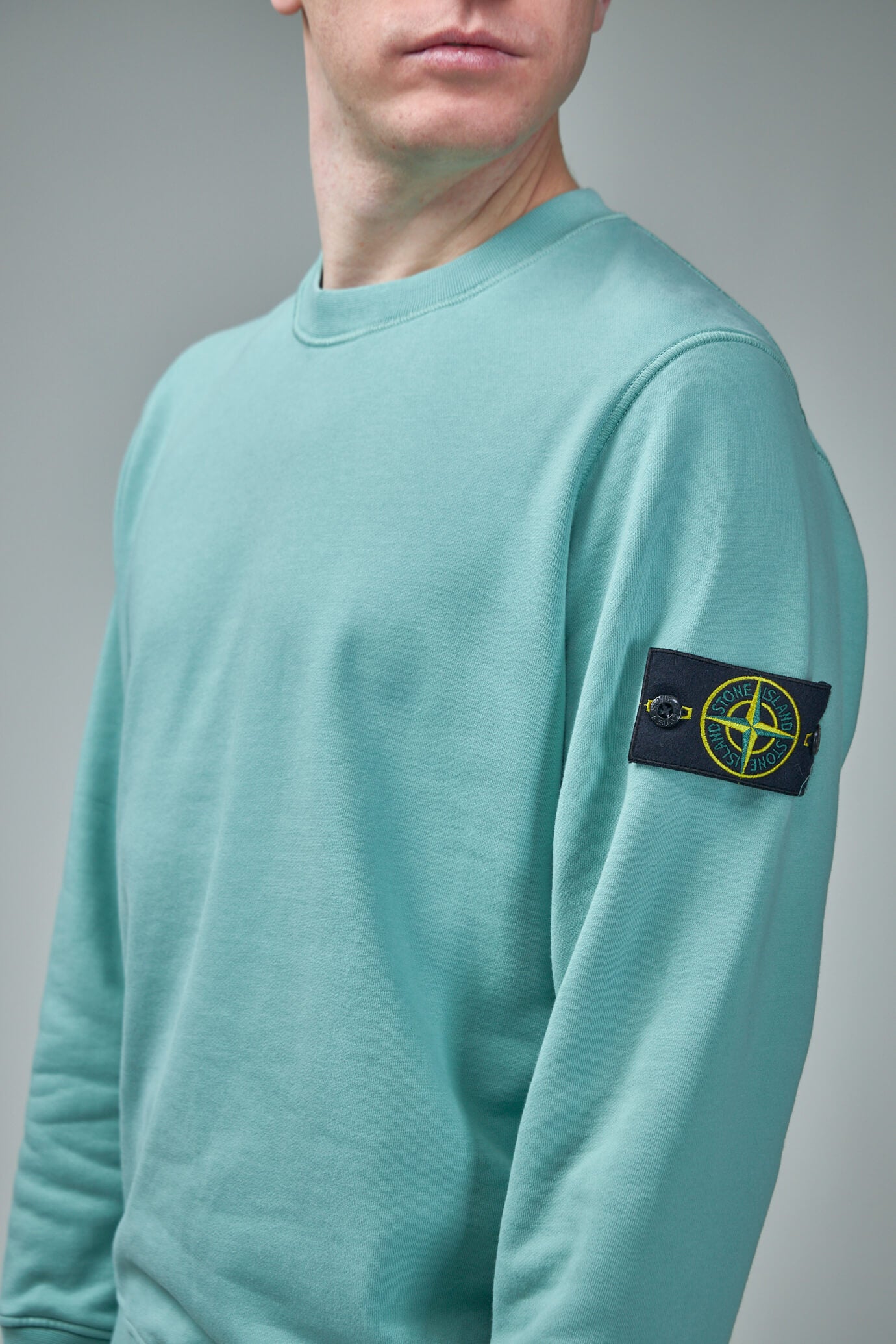 Stone island aqua sweatshirt new arrivals